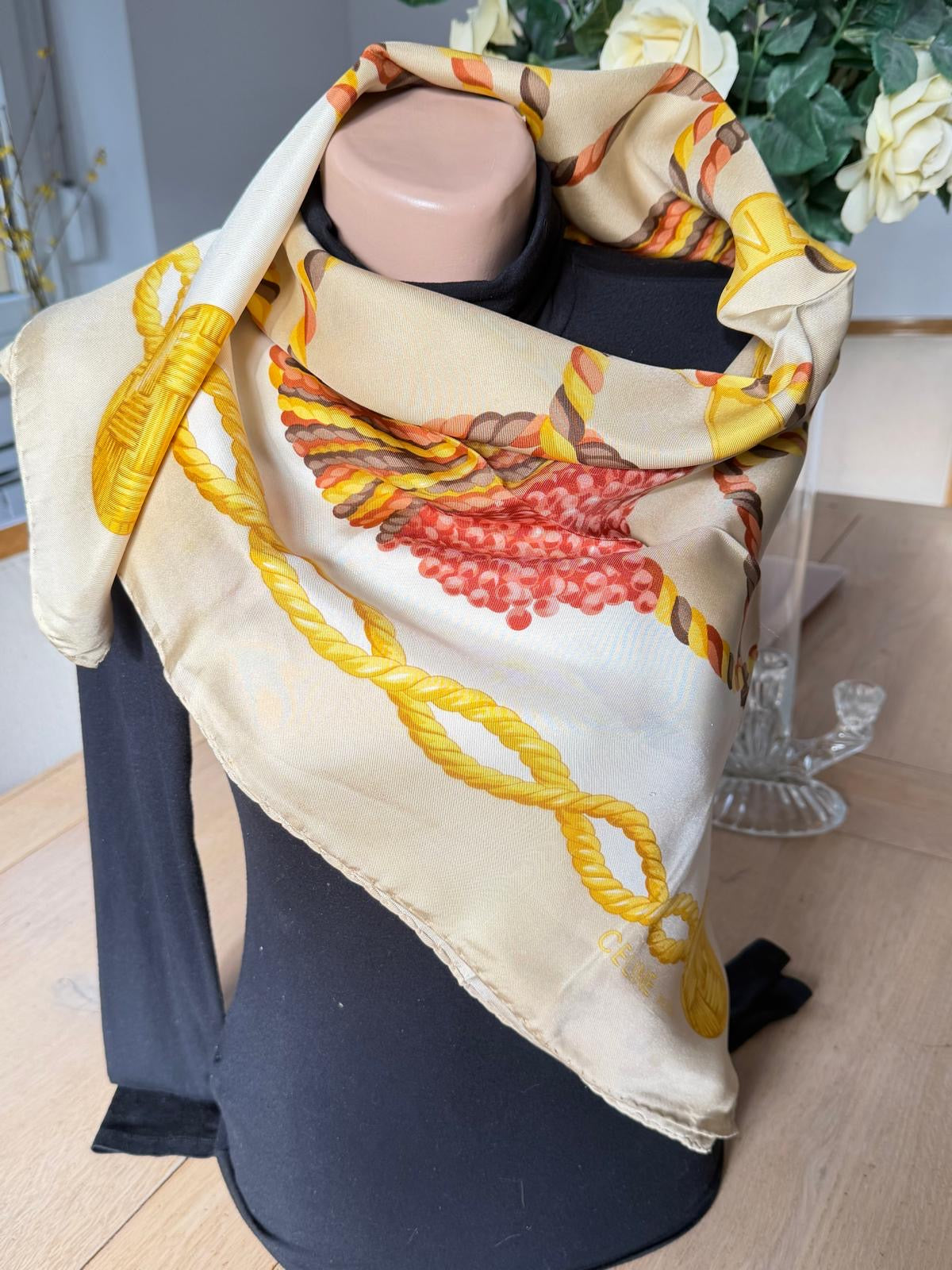 CELINE foulard carré schal scarf seide soie silk
