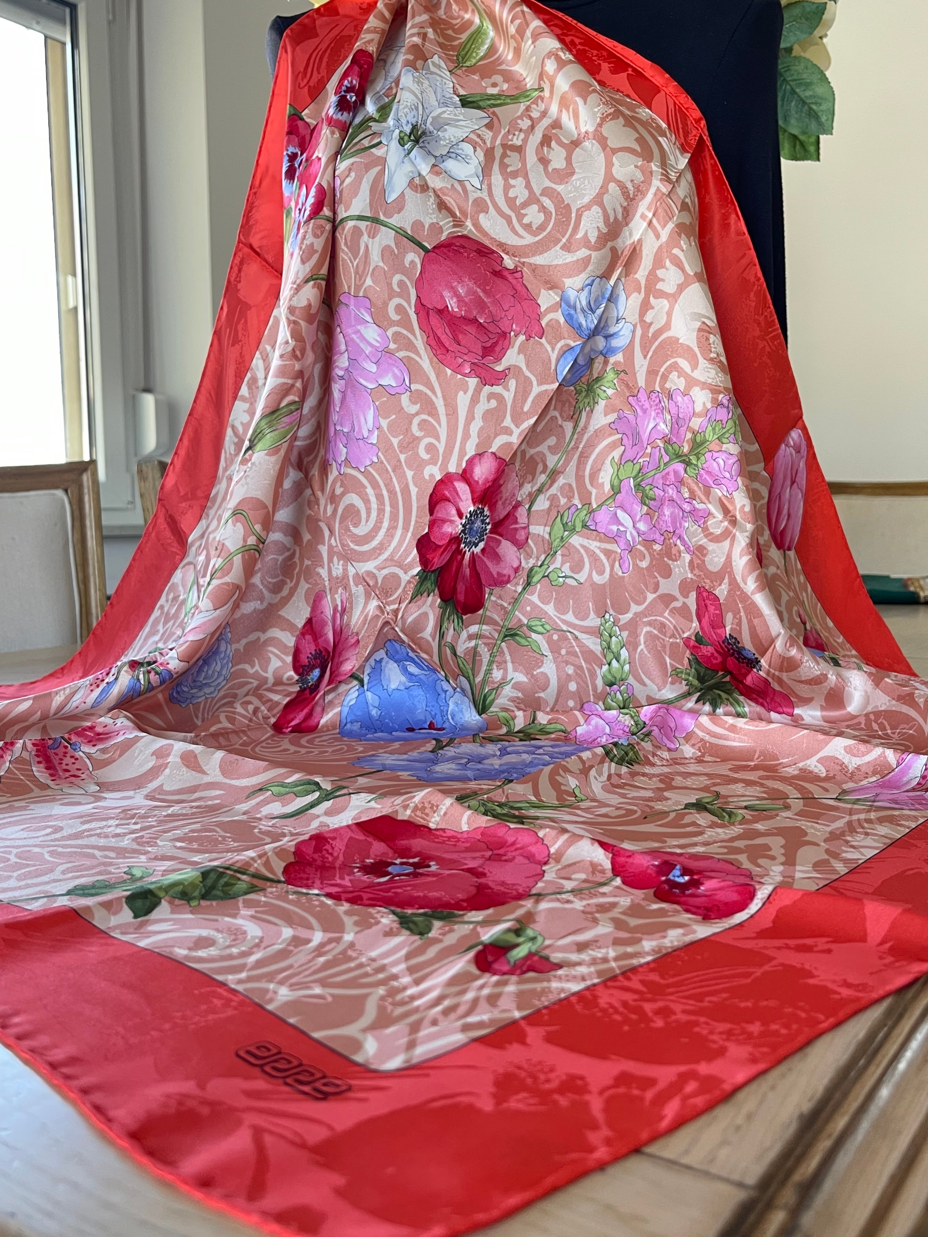 ERRE foulard schal scarf seide soie silk carré