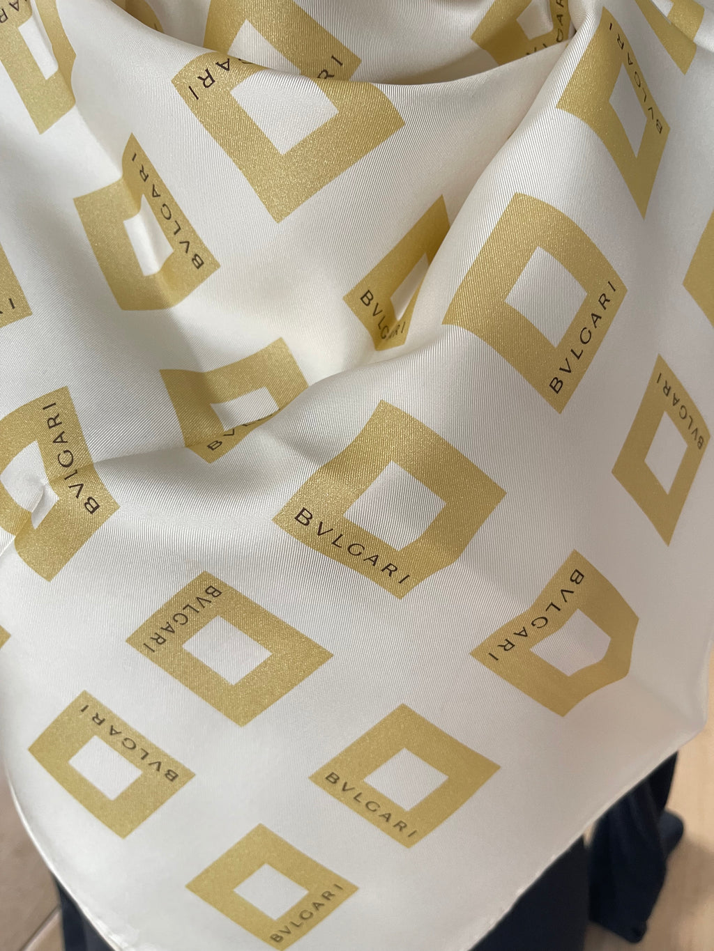 BULGARI scarf carré foulard schal seide soie silk