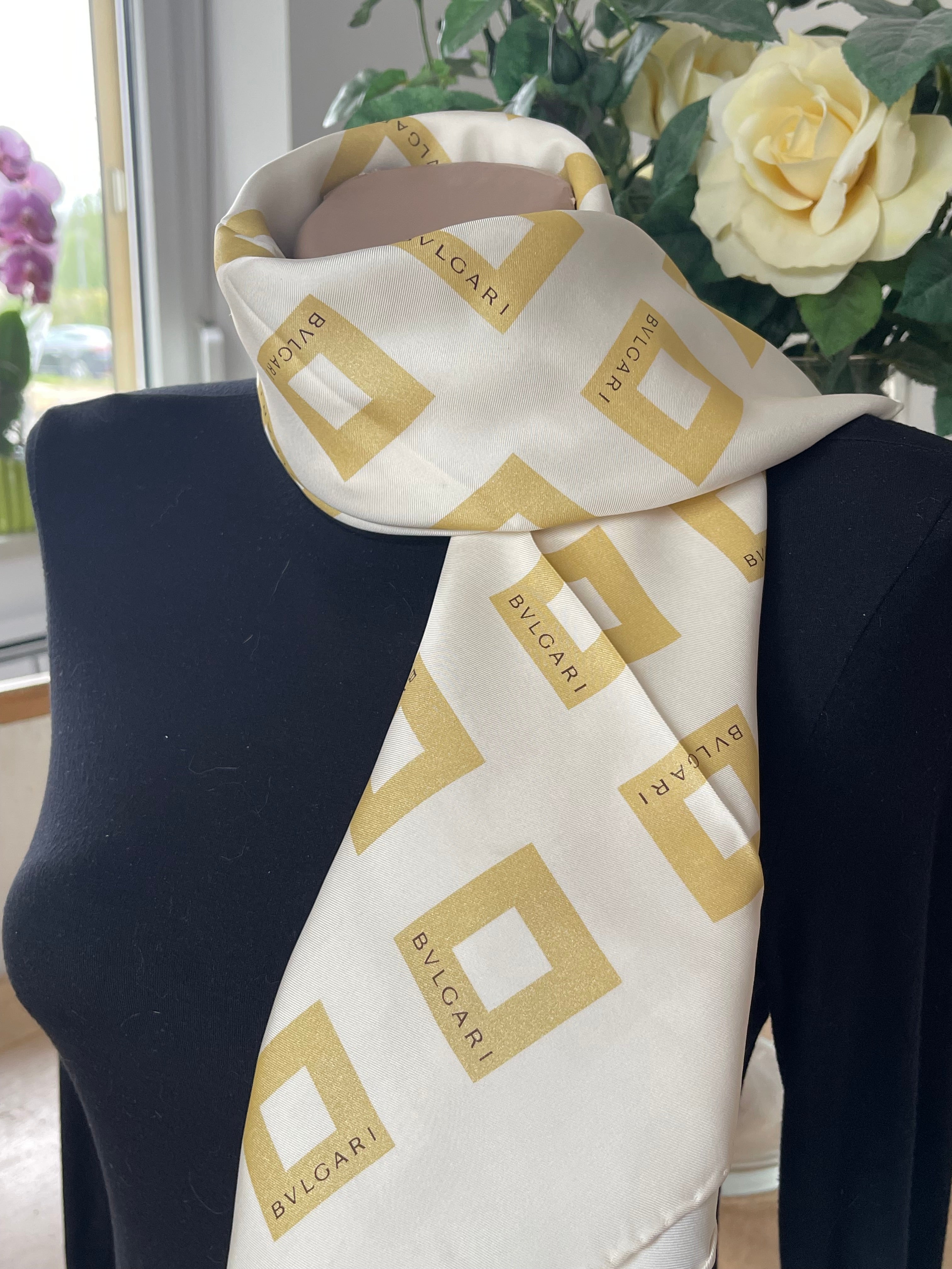 BULGARI scarf carré foulard schal seide soie silk