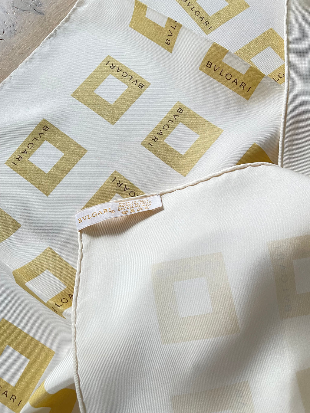 BULGARI scarf carré foulard schal seide soie silk