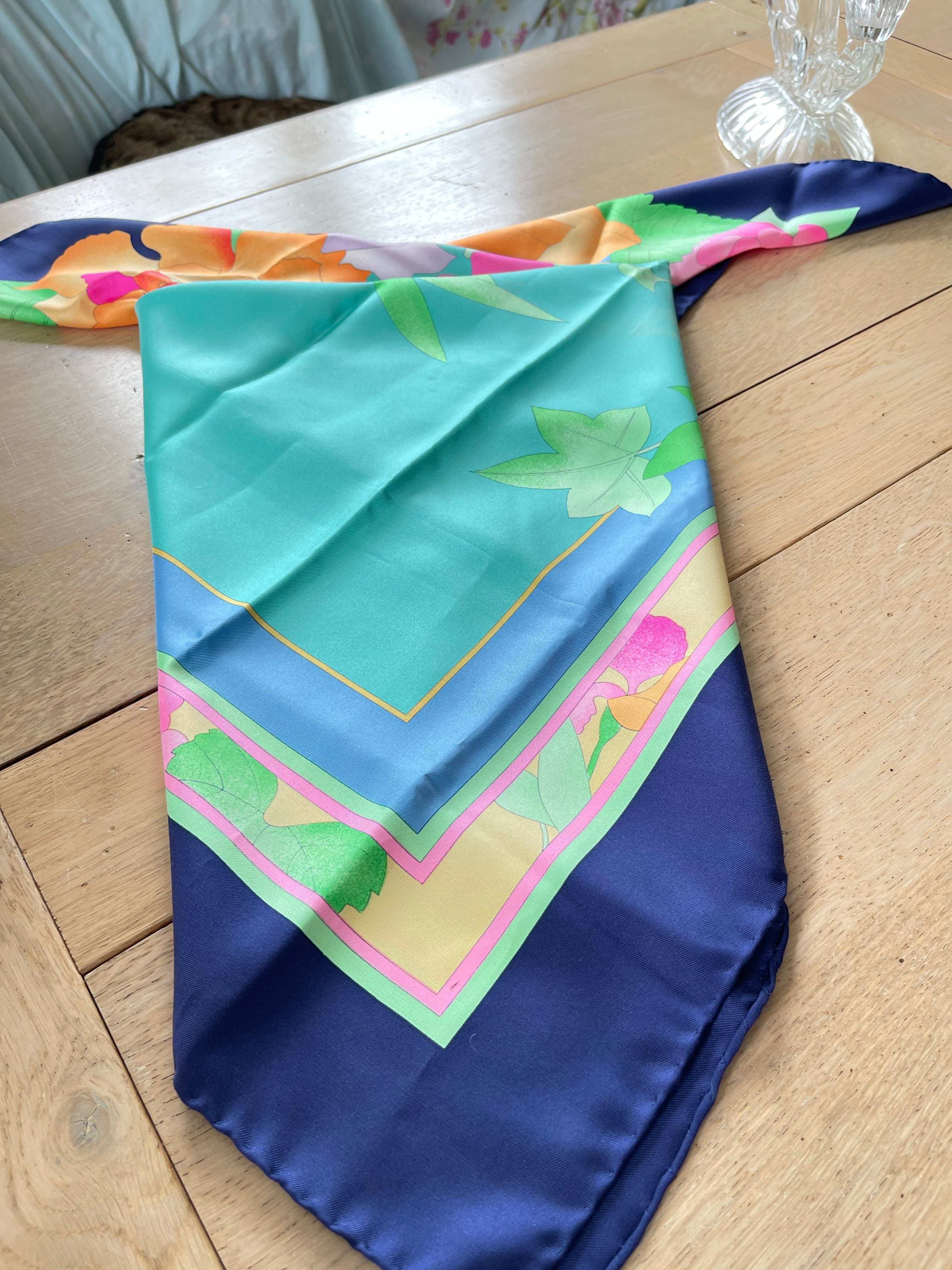 LEONARD foulard carré scarf schal seide silk soie