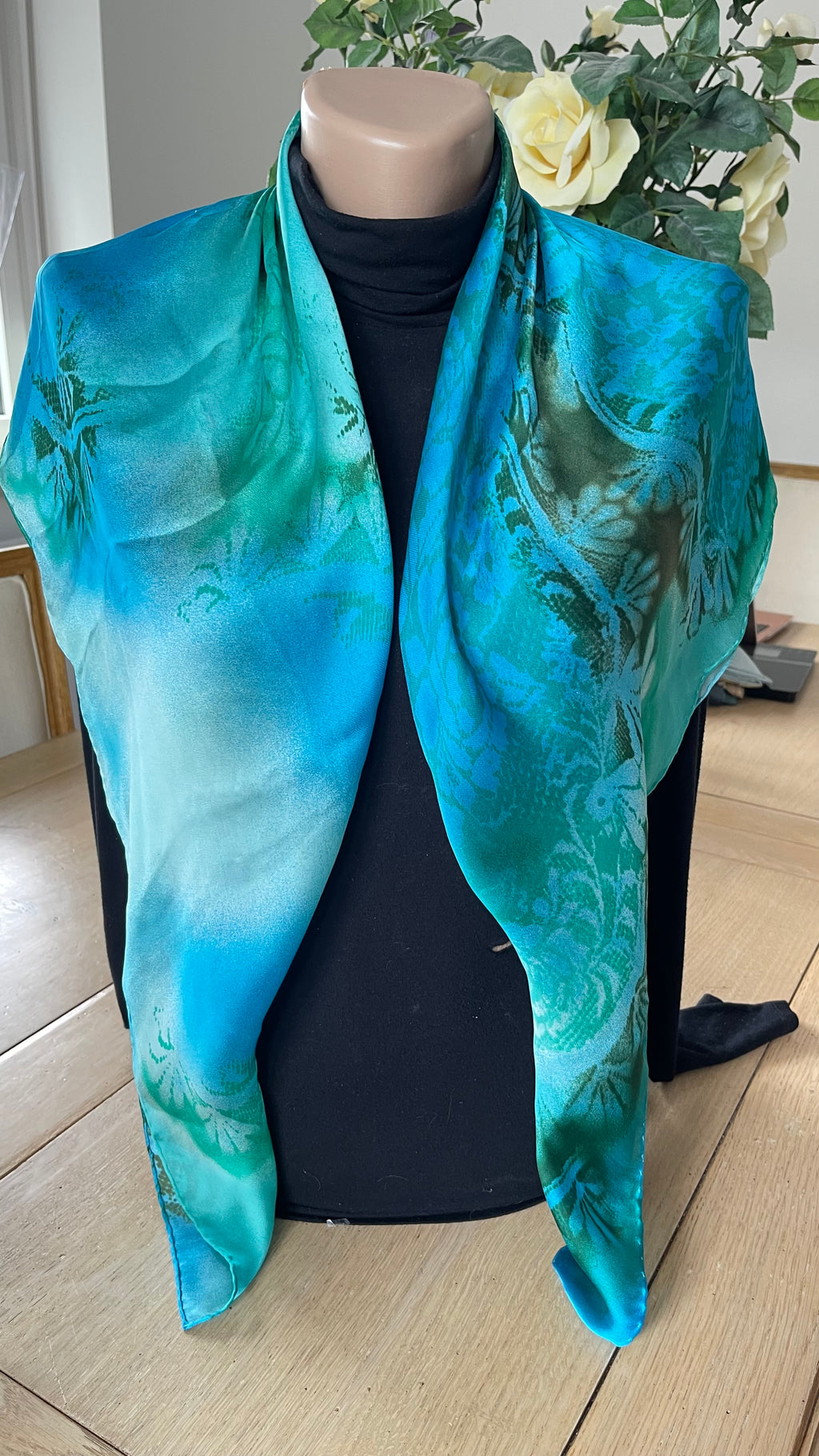 Ungaro foulard scarf schal carré soie seide silk