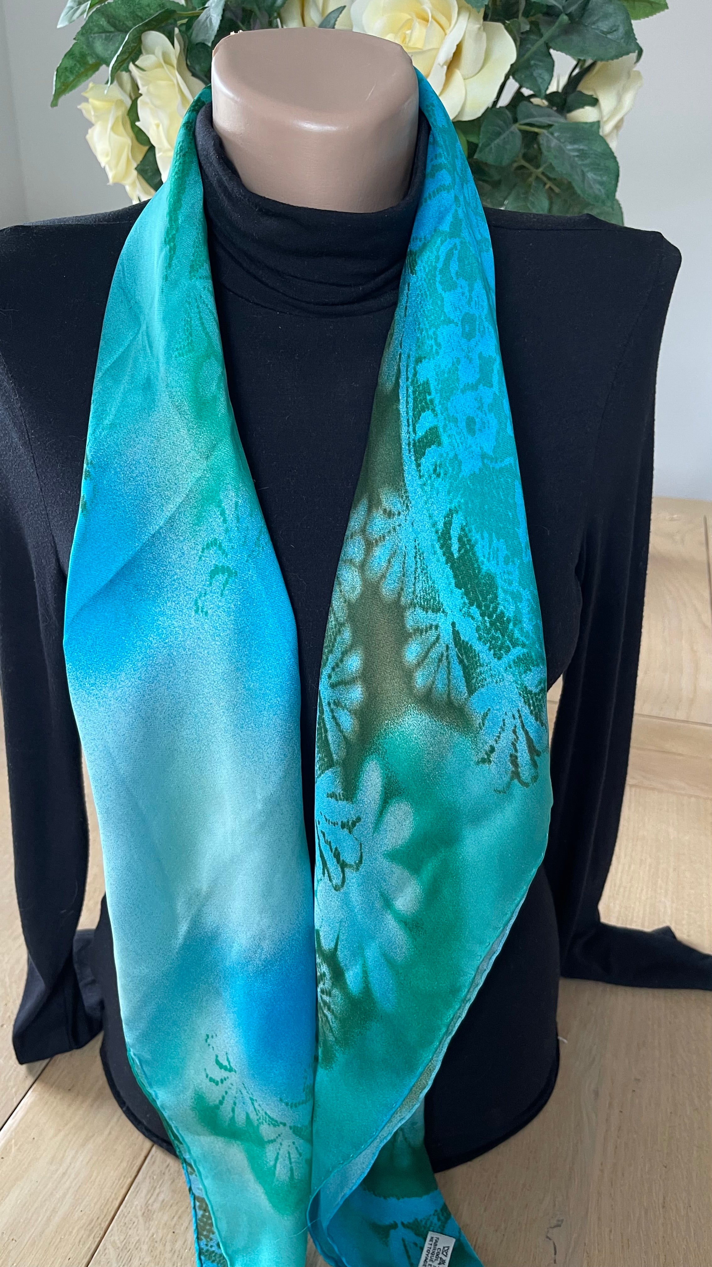 Ungaro foulard scarf schal carré soie seide silk