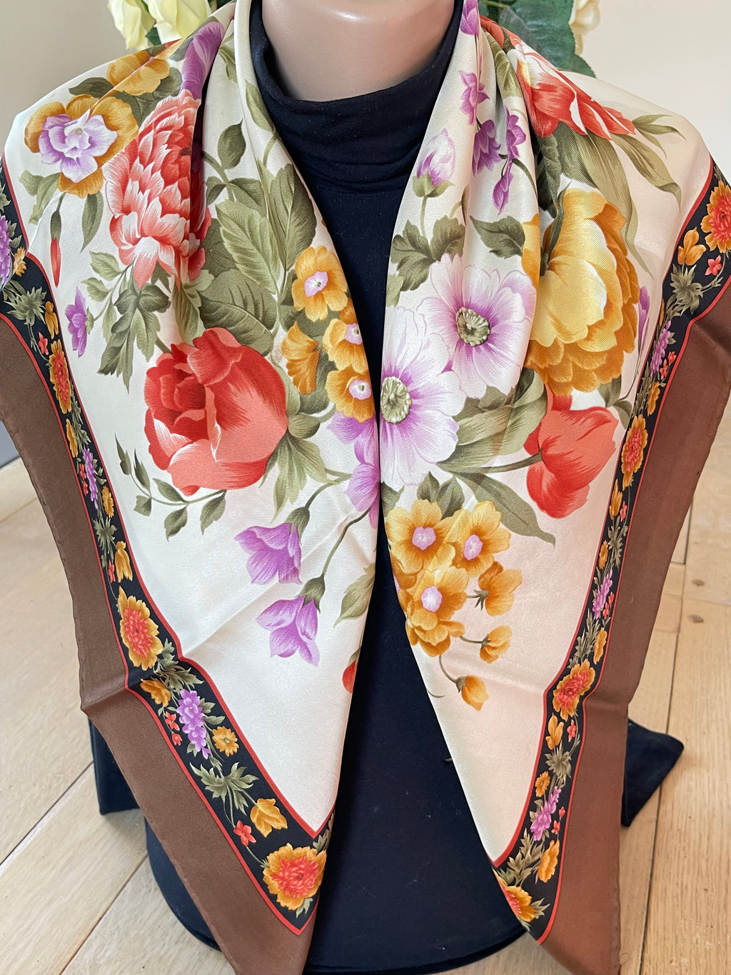 Valentino Garavani carré scarf schal sjaal seide silk soie