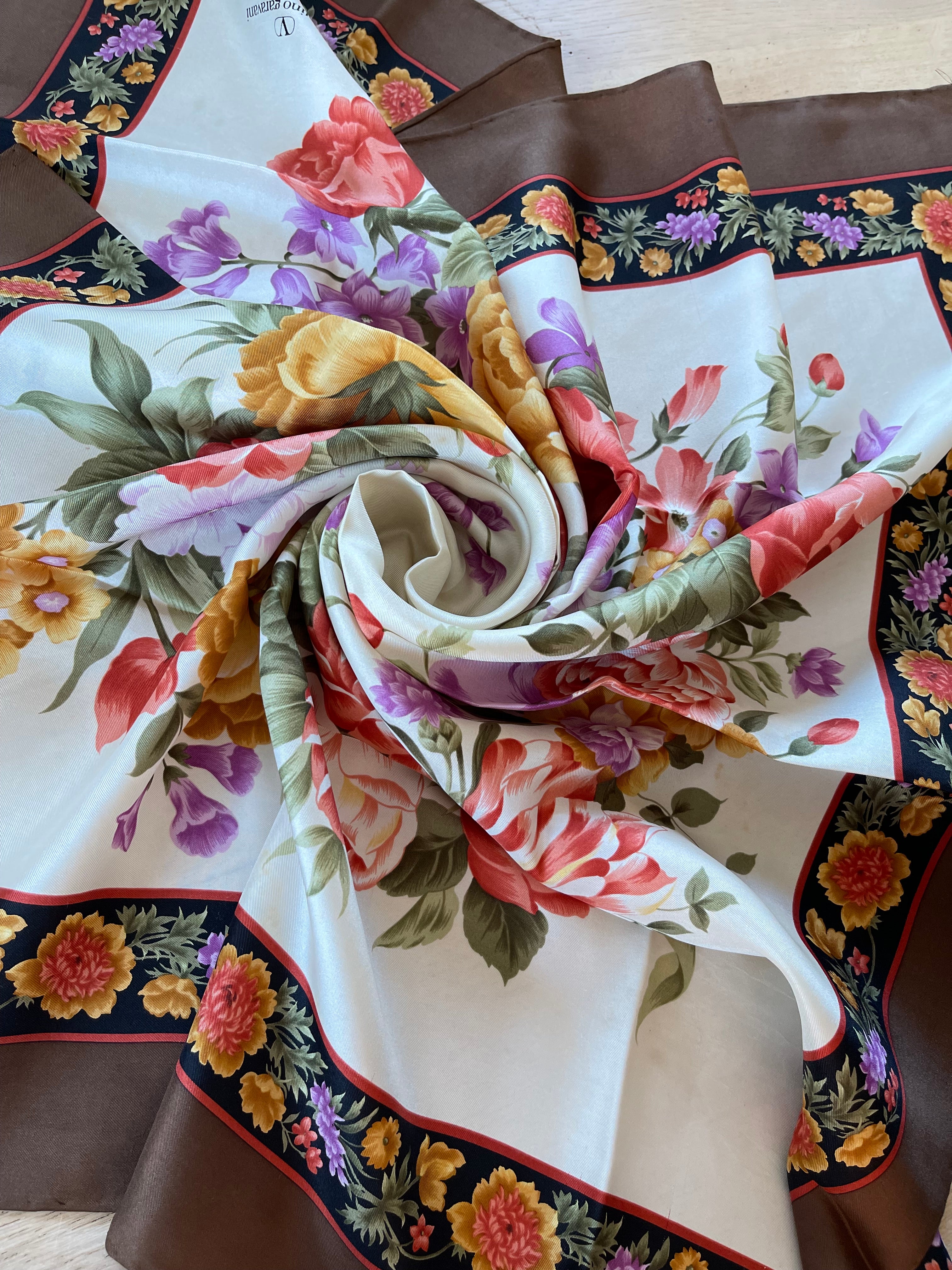 Valentino Garavani carré scarf schal sjaal seide silk soie