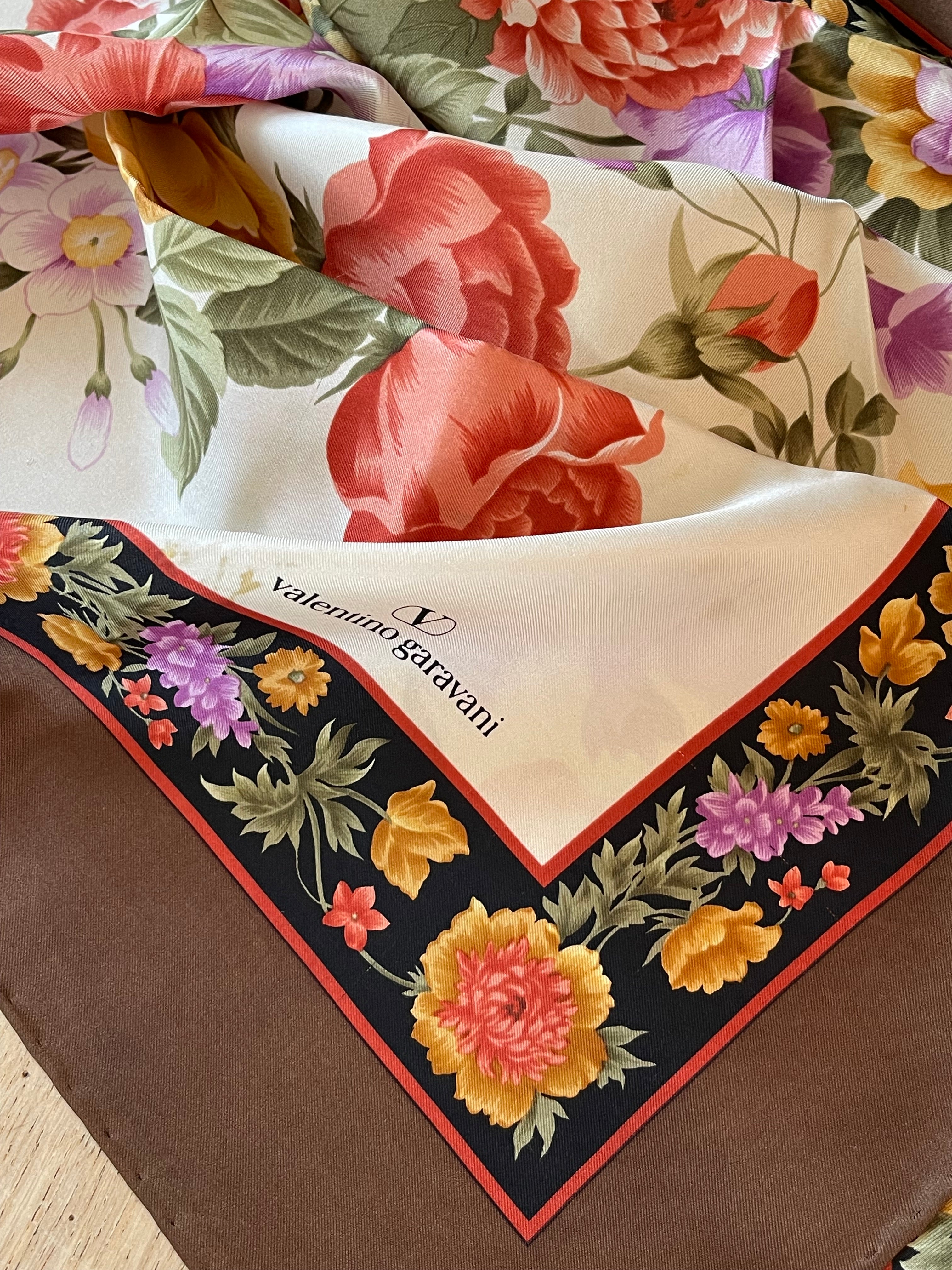 Valentino Garavani carré scarf schal sjaal seide silk soie