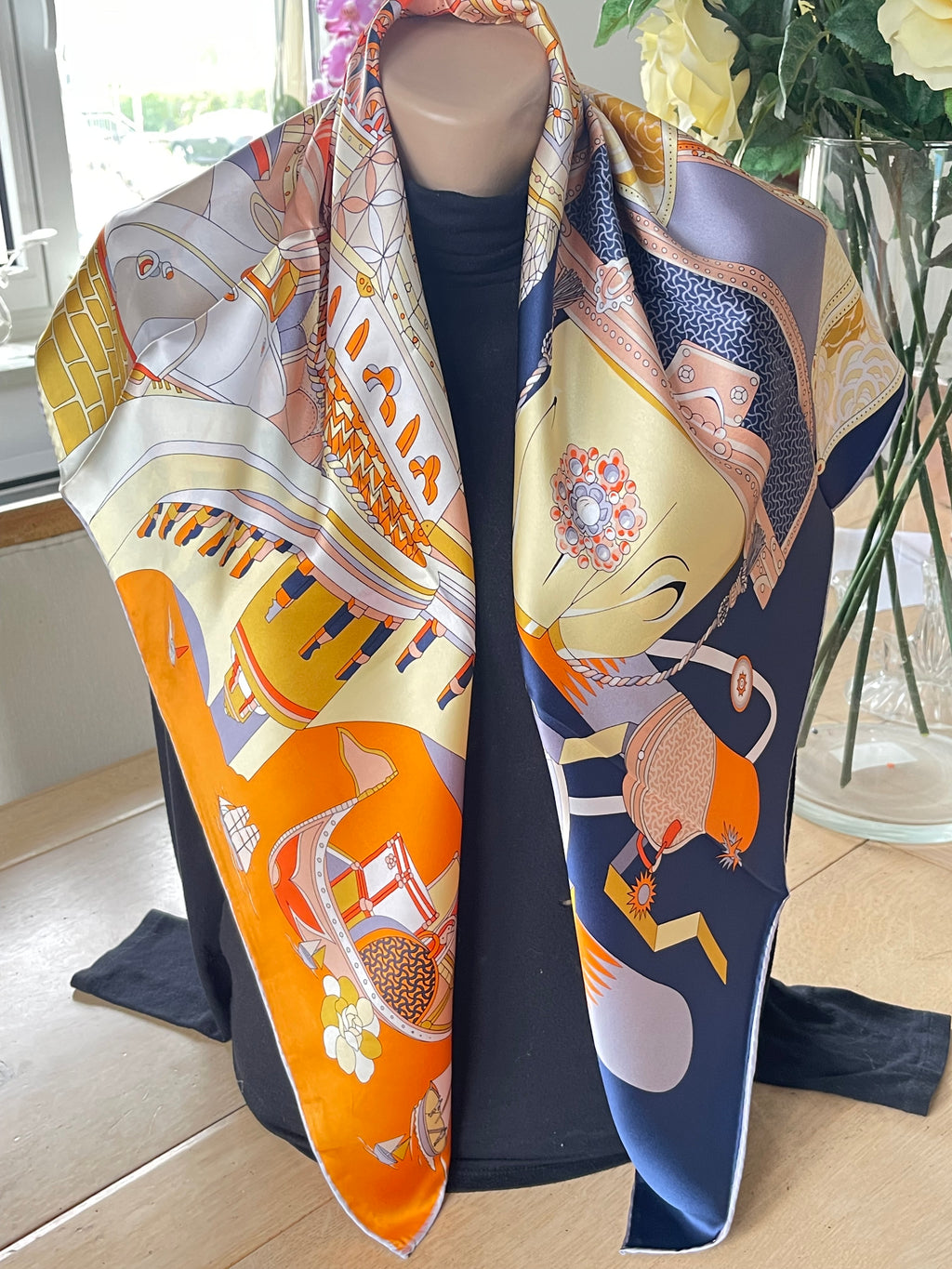 foulard en soie silk scarf schal sjaal seide silk soie