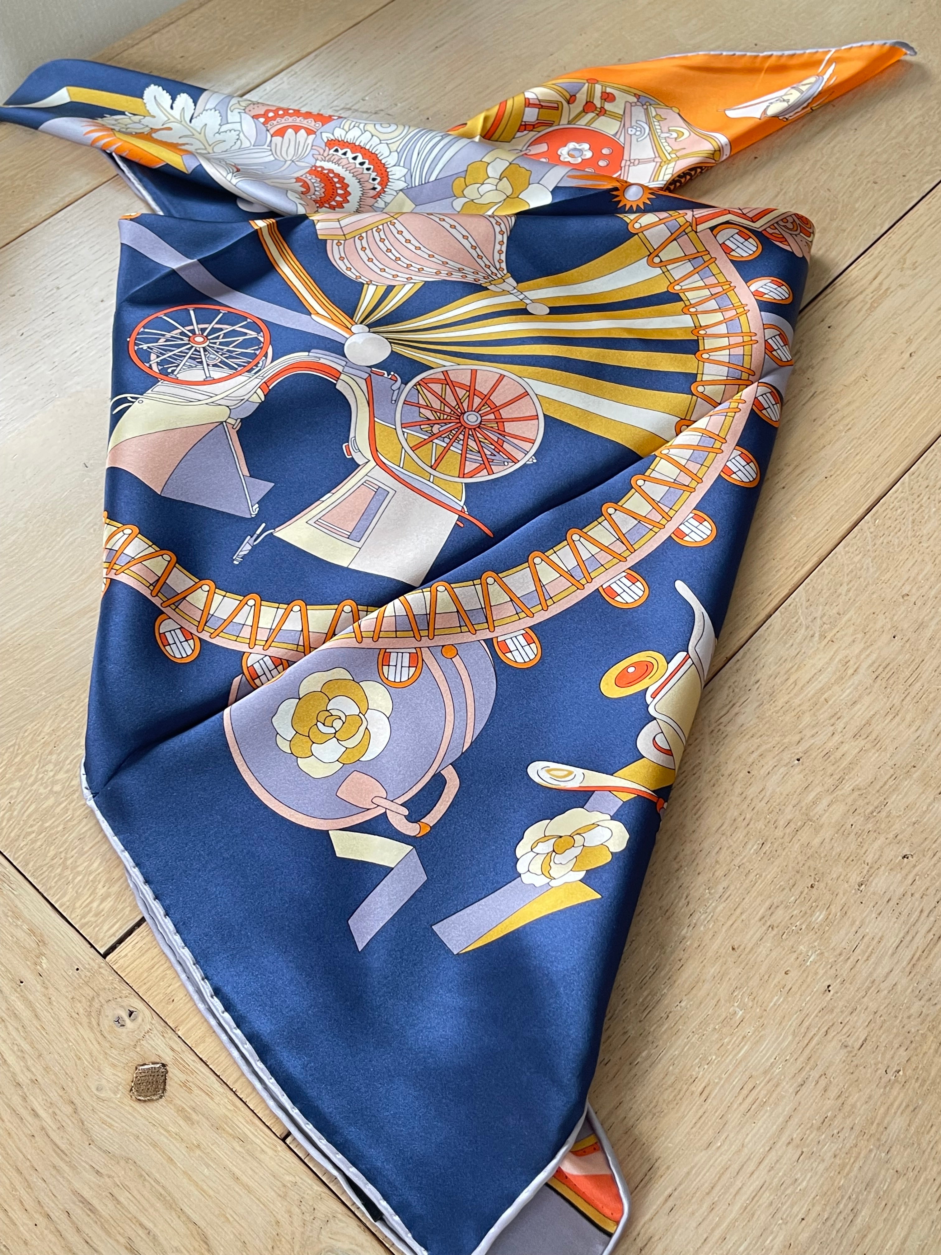 foulard en soie silk scarf schal sjaal seide silk soie