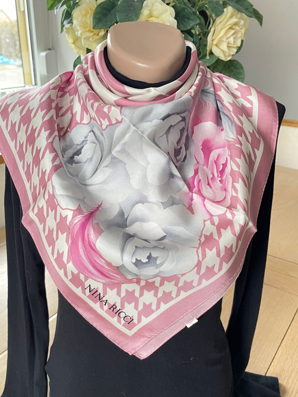 NINA RICCI carré schal foulard sjaal seide silk soie
