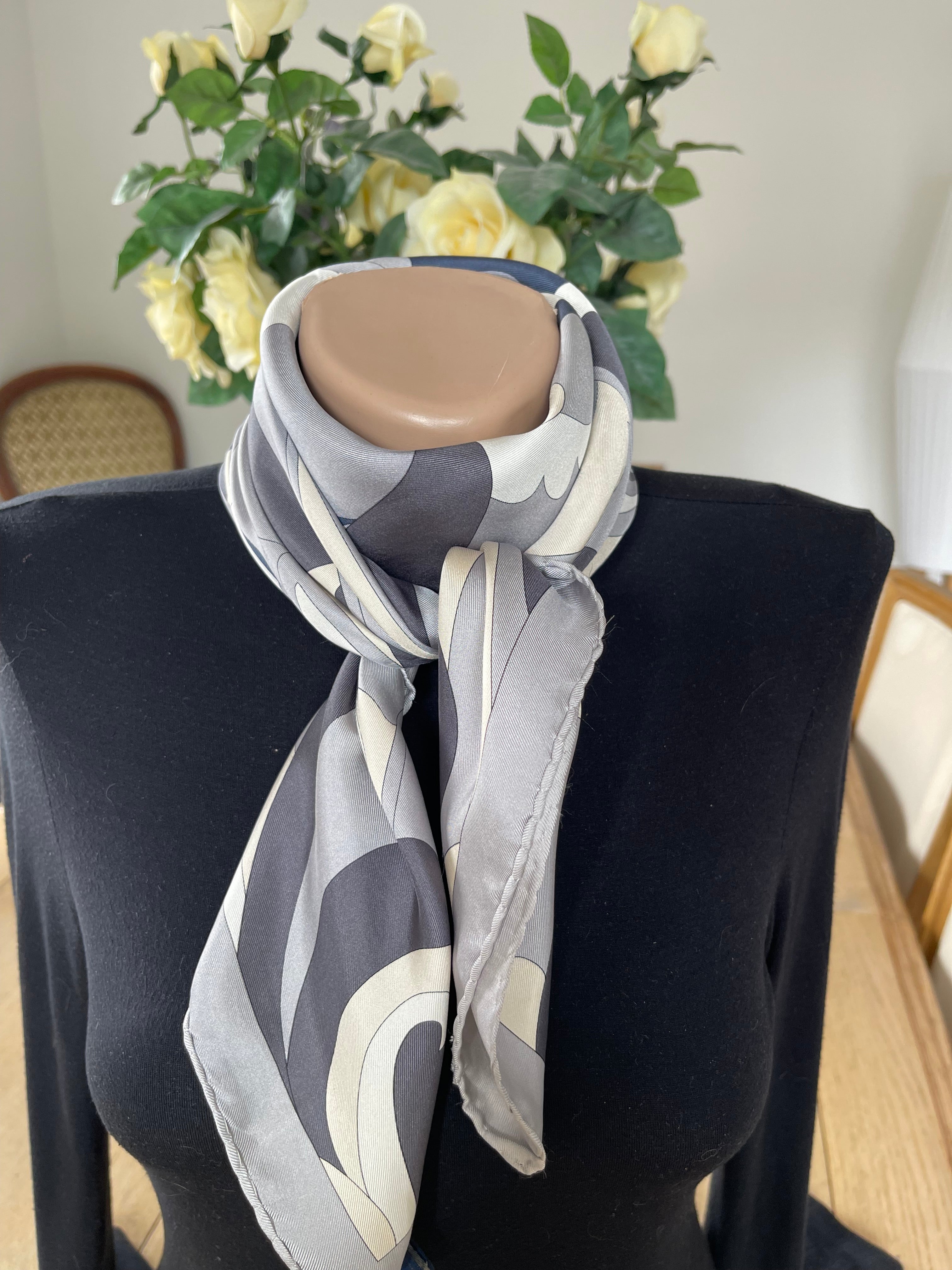 Foulard carré schal sjaal silk seide soie