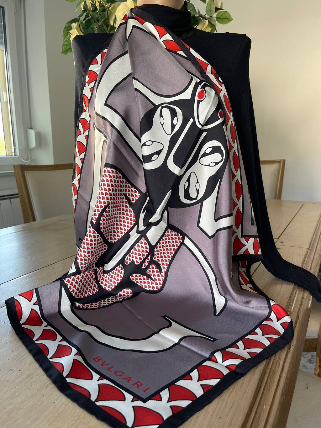 BULGARY carré scarf foulard schal sjaal seide silk soie