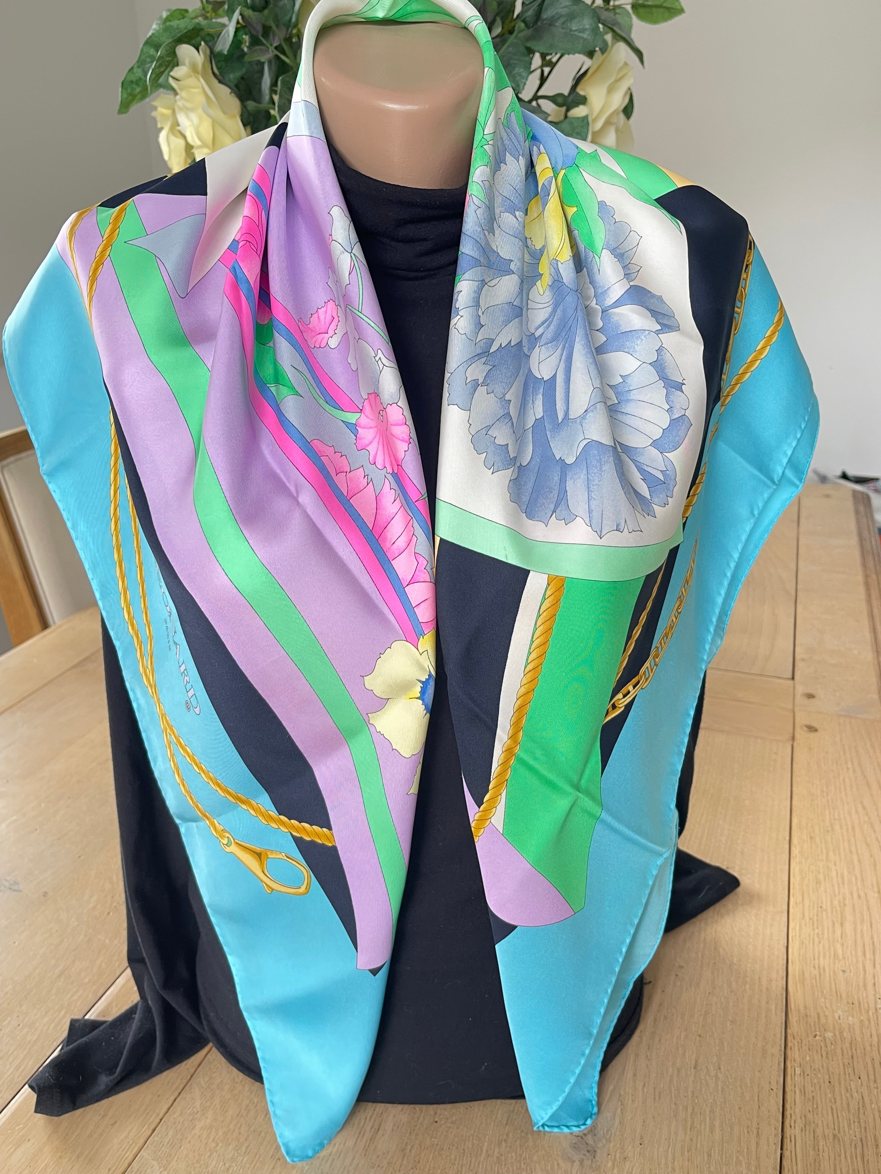 LEONARD foulard carré schal scarf sjaal seide silk soie