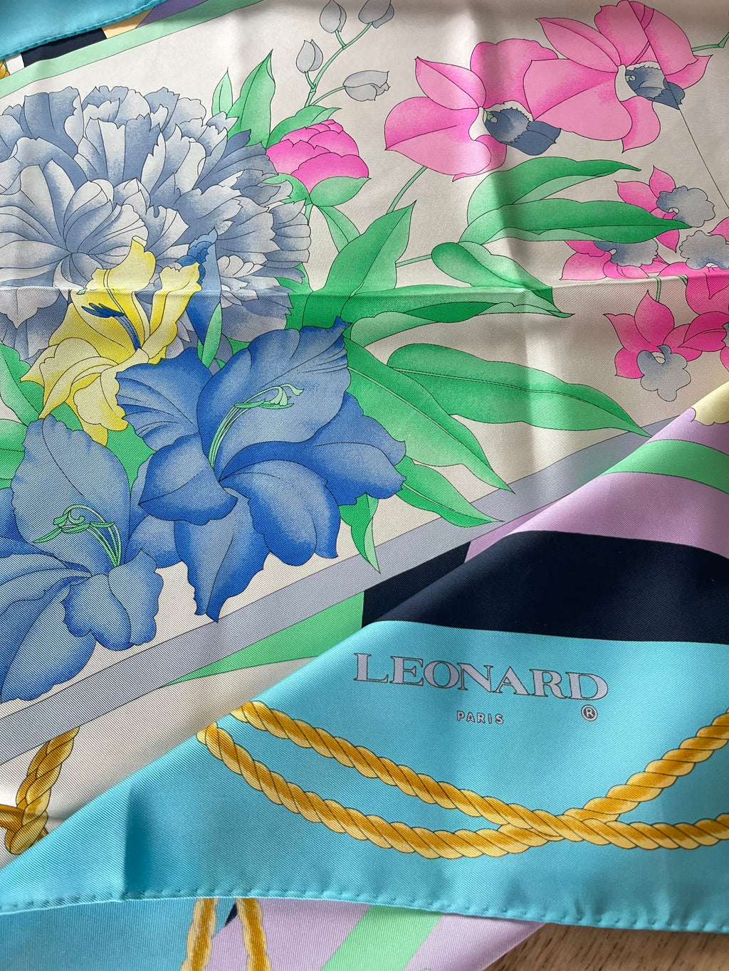 LEONARD foulard carré schal scarf sjaal seide silk soie