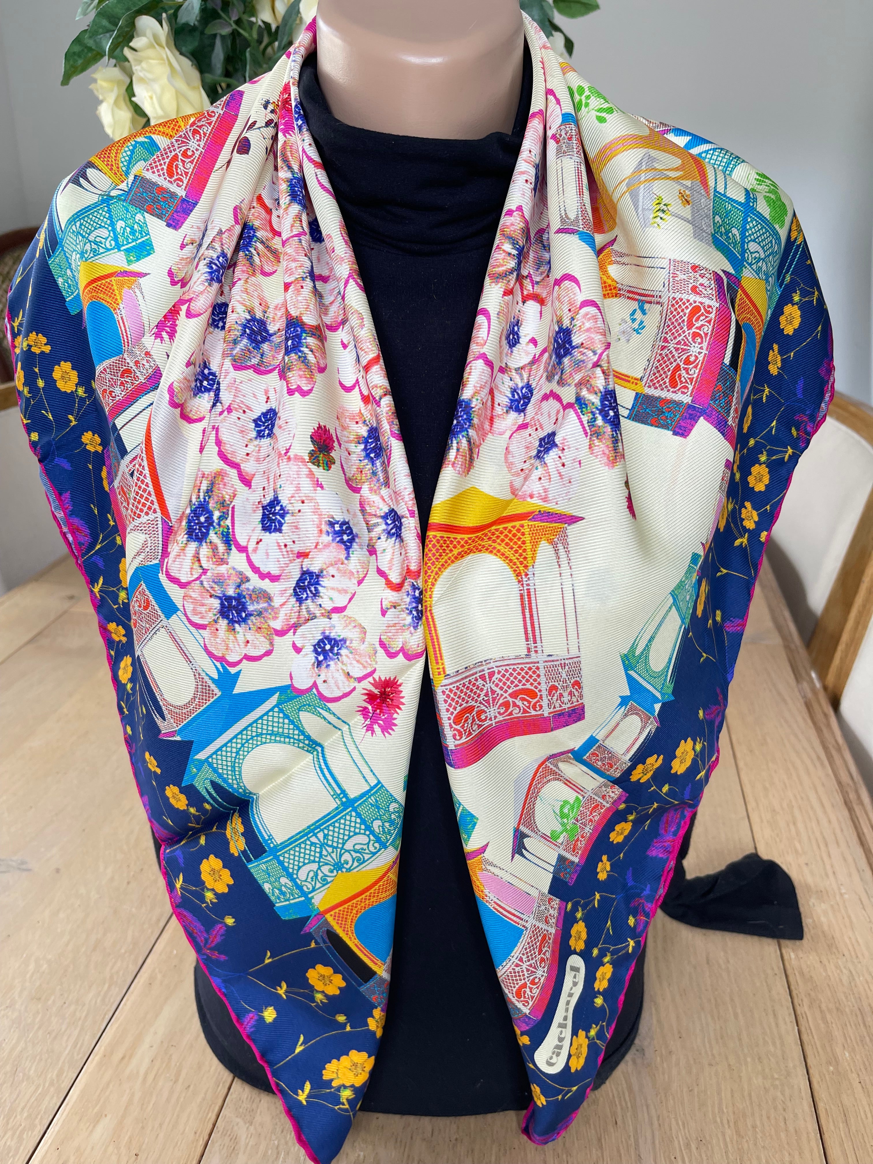 CACHAREL foulard carré scarf seide silk soie