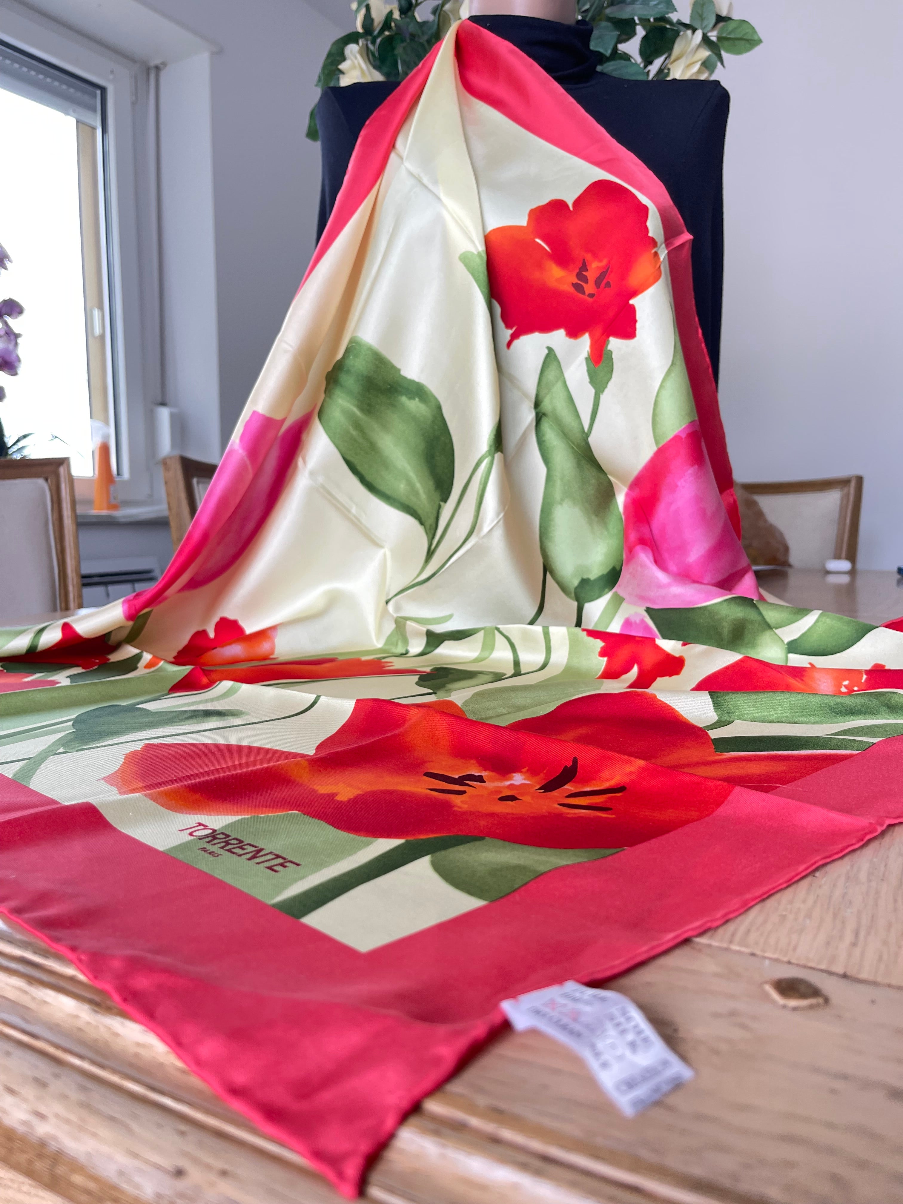 TORRENTE carré foulard scarf schal sjaal seide soie silk