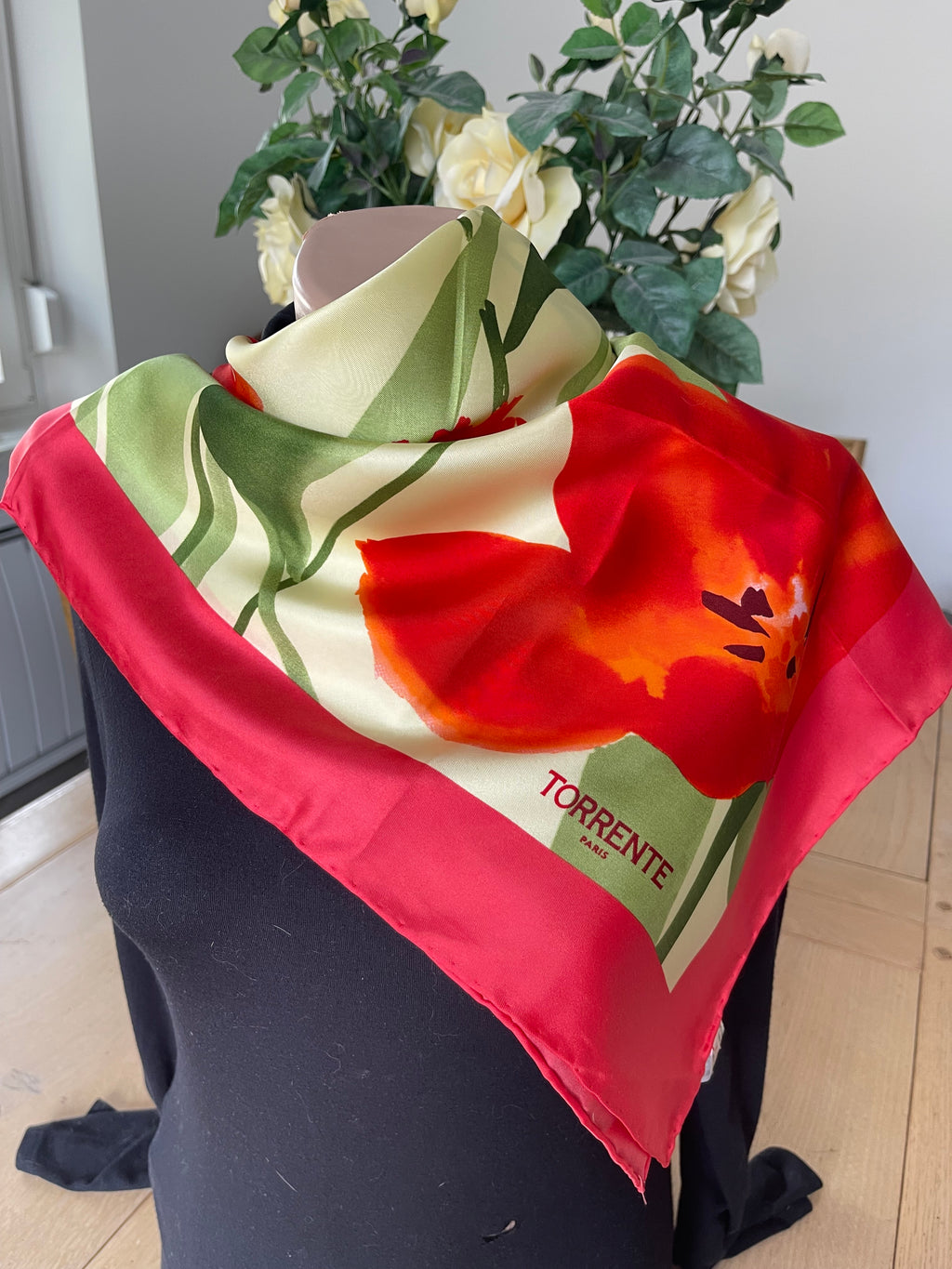 TORRENTE carré foulard scarf schal sjaal seide soie silk
