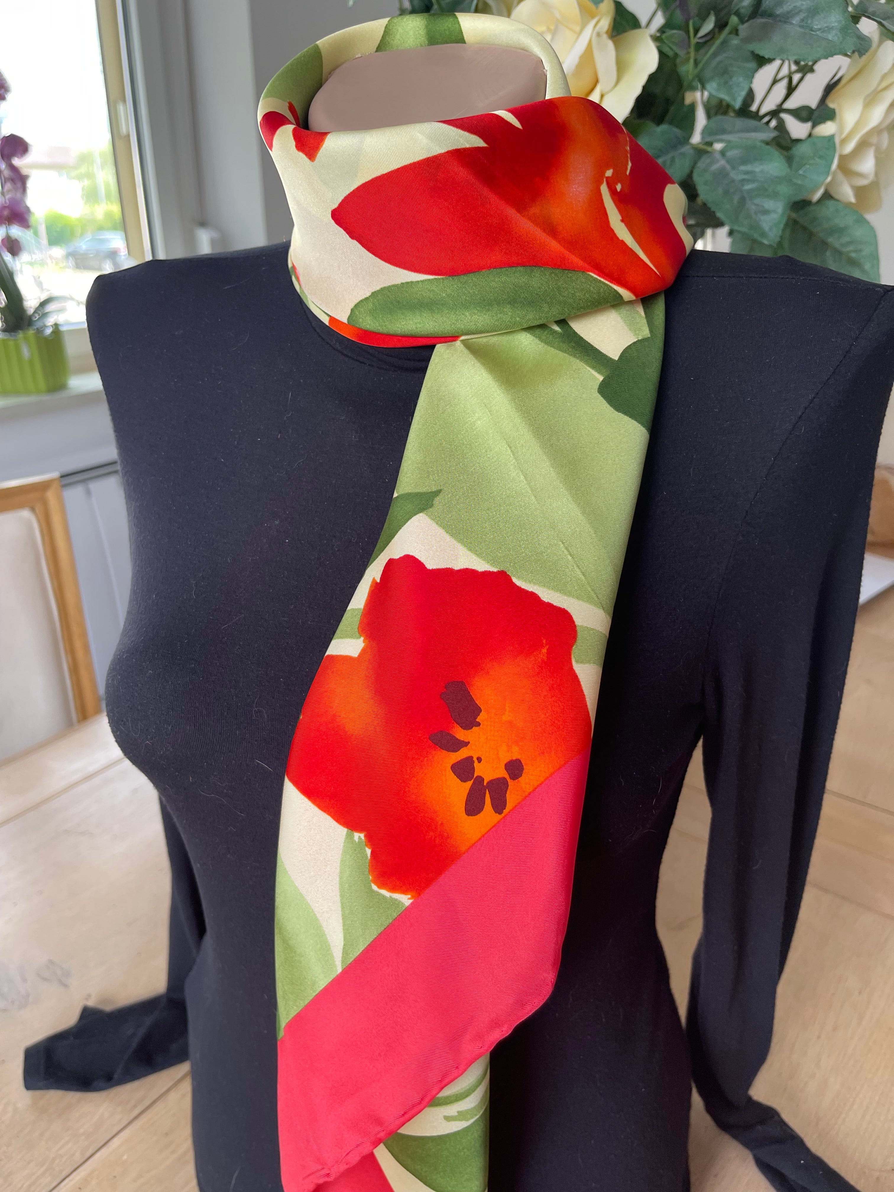 TORRENTE carré foulard scarf schal sjaal seide soie silk