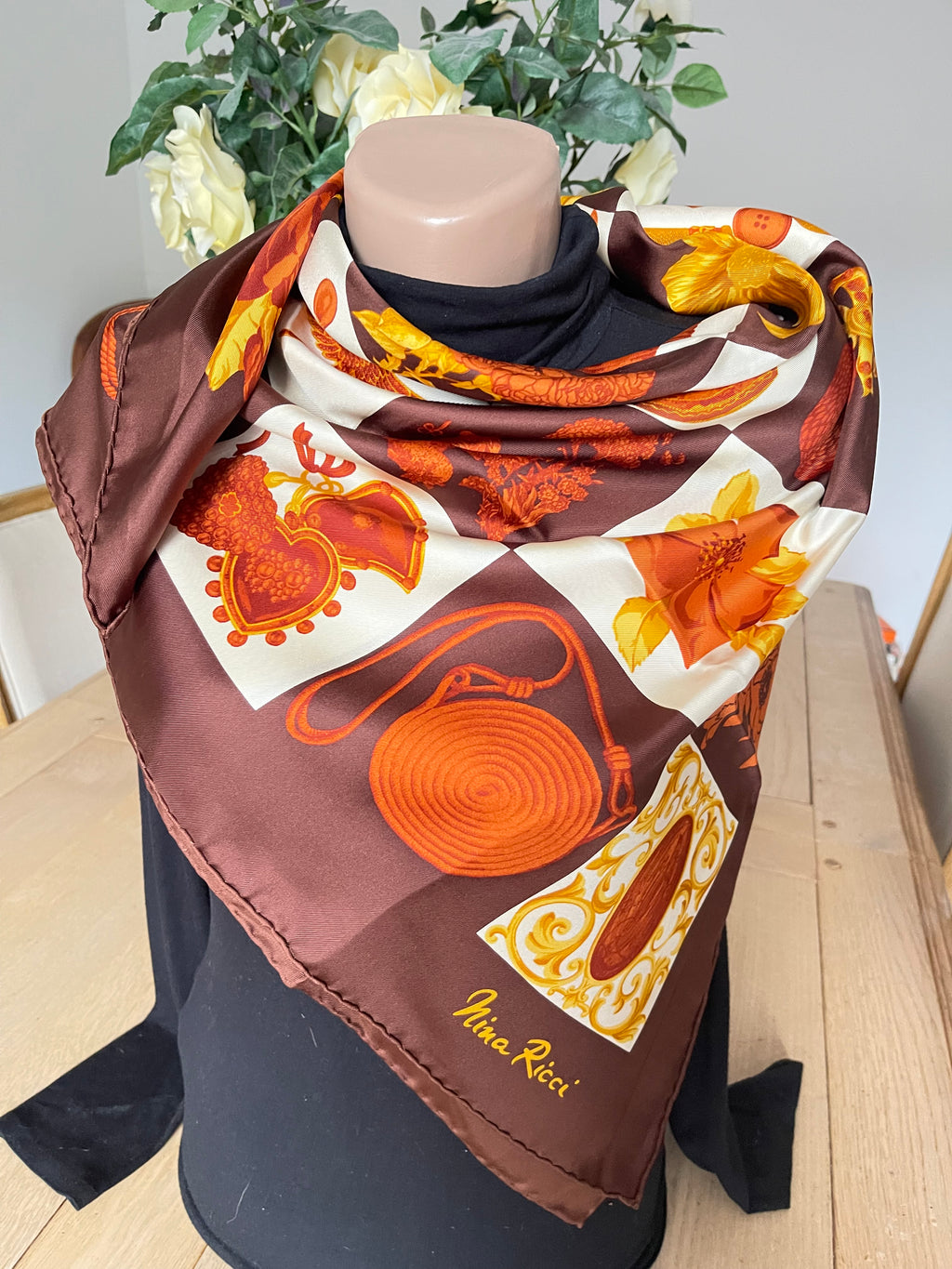 NINA RICCI foulard scarf schal sjaal seide silk soie