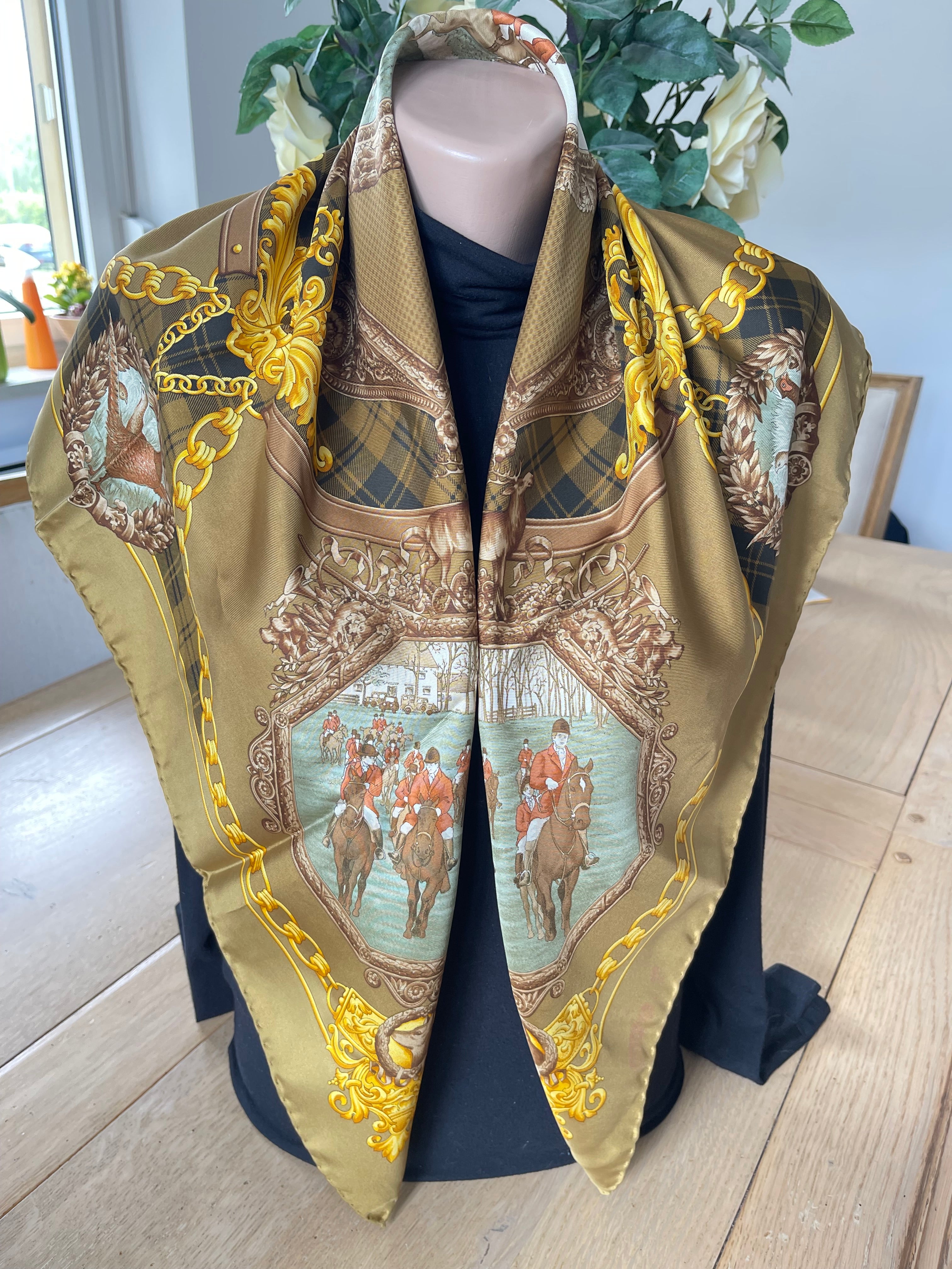 R DI RATTI foulard carré scarf sjaal schal seide silk soie