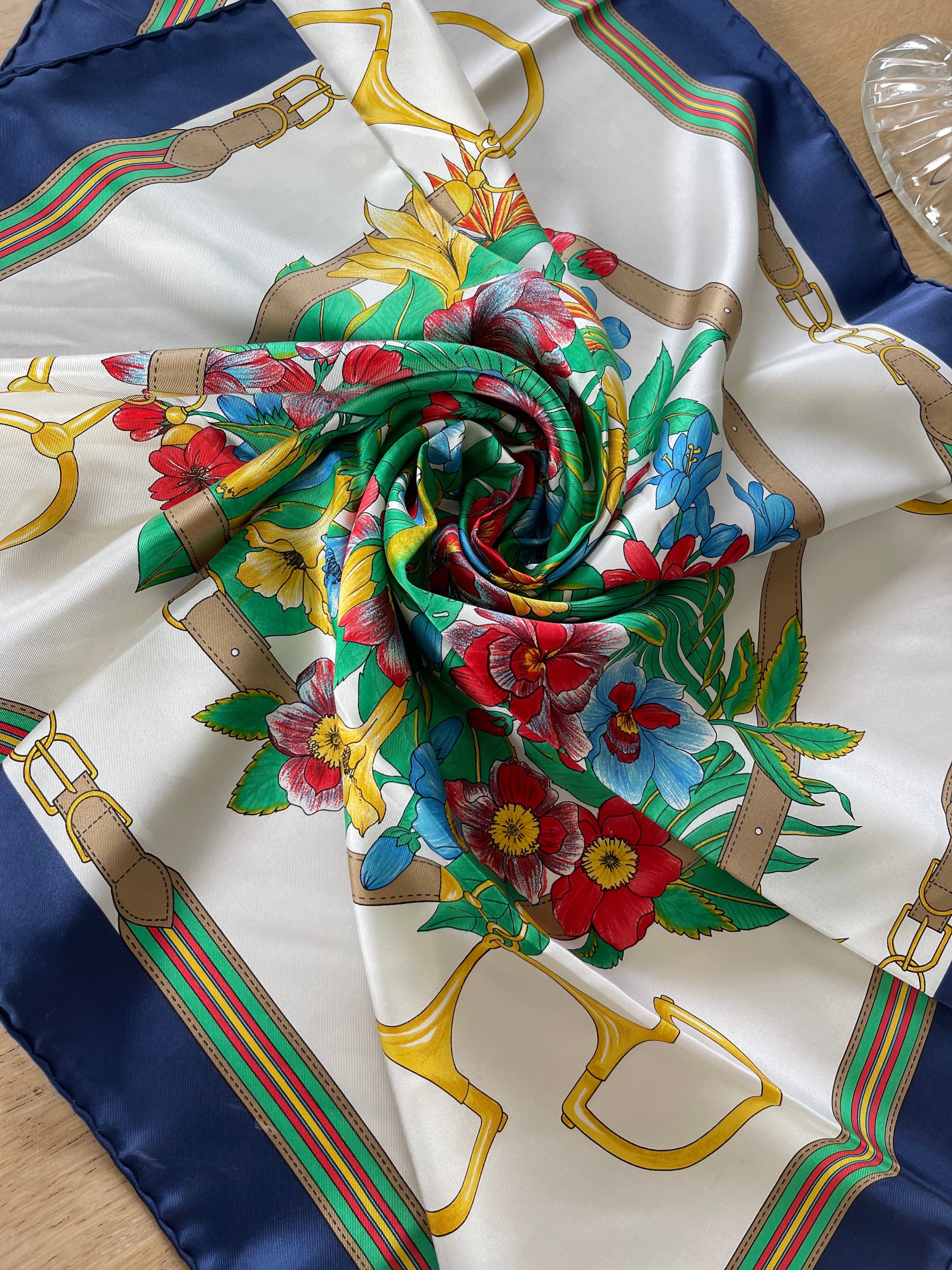 CELINE carré foulard scarf schal sjaal seide soie silk
