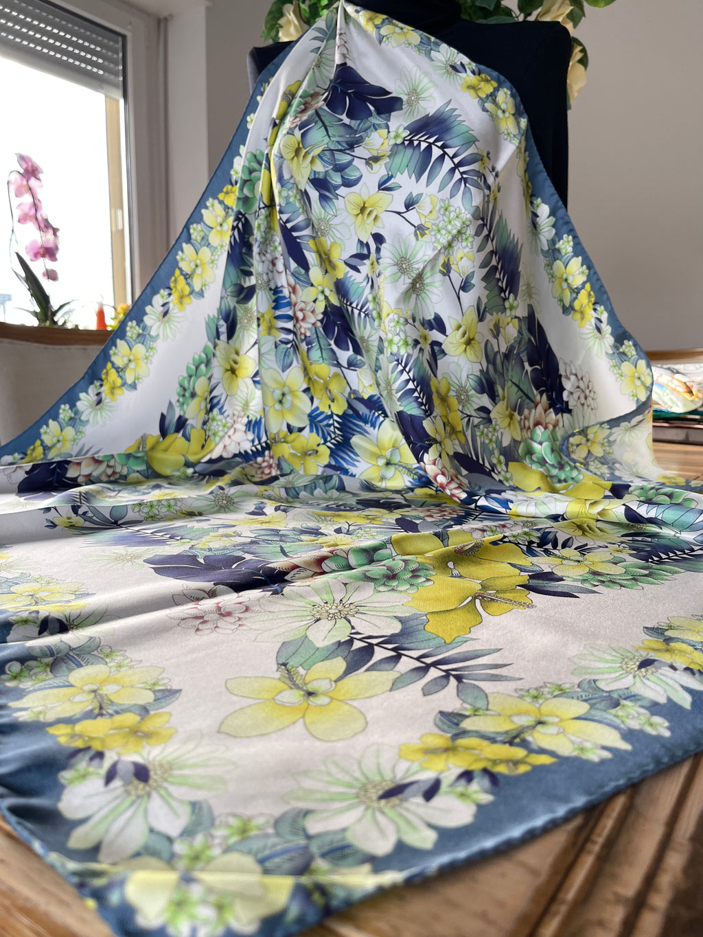 NAZARENOGABRIELLI carré foulard schal scarf sjaal seide silk soie