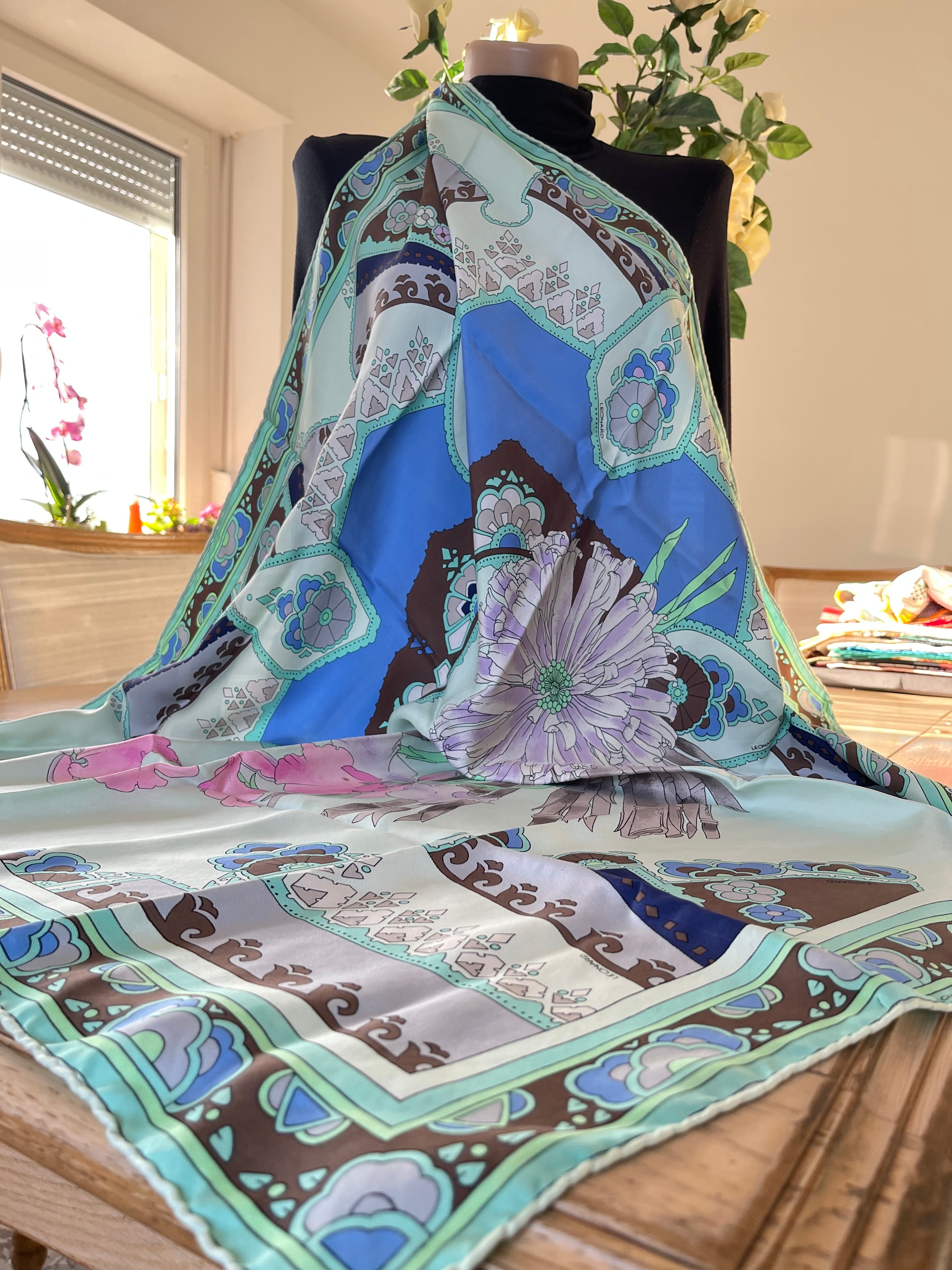 Leonard carré foulard schal sjaal seide silk soie