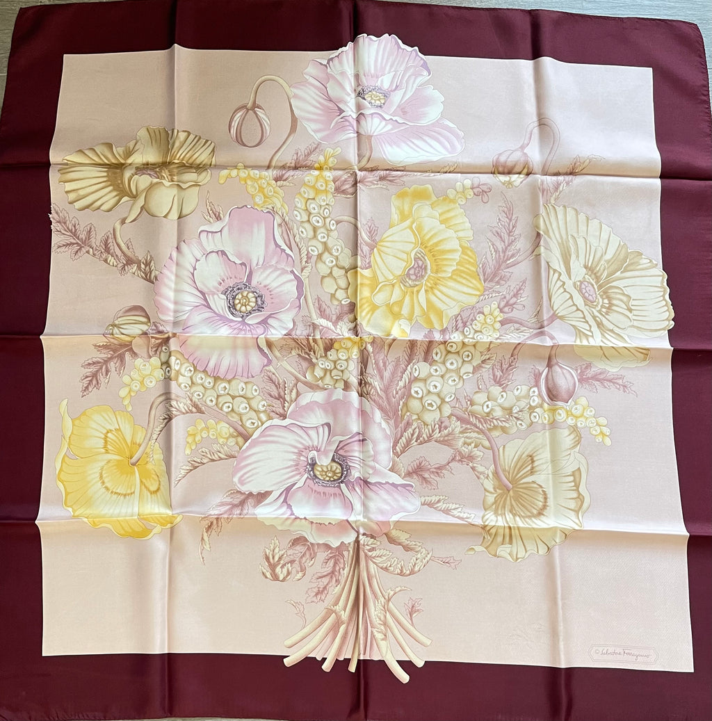 Salvatore Ferragamo carré foulard schal sjaal seide silk soie
