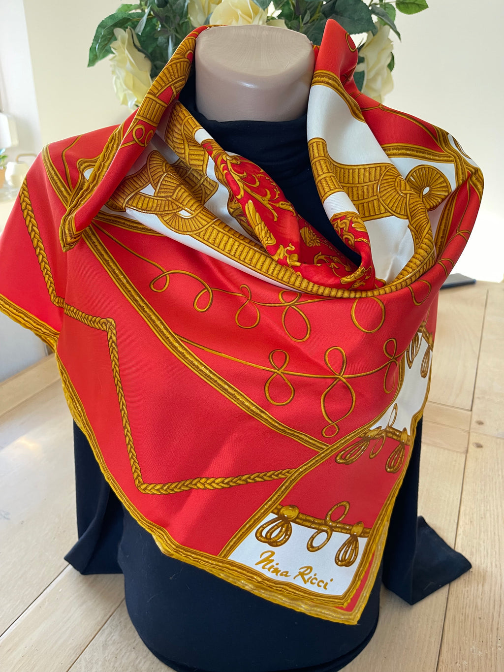 Nina Ricci foulard carré scarf schal sjaal seide silk soie