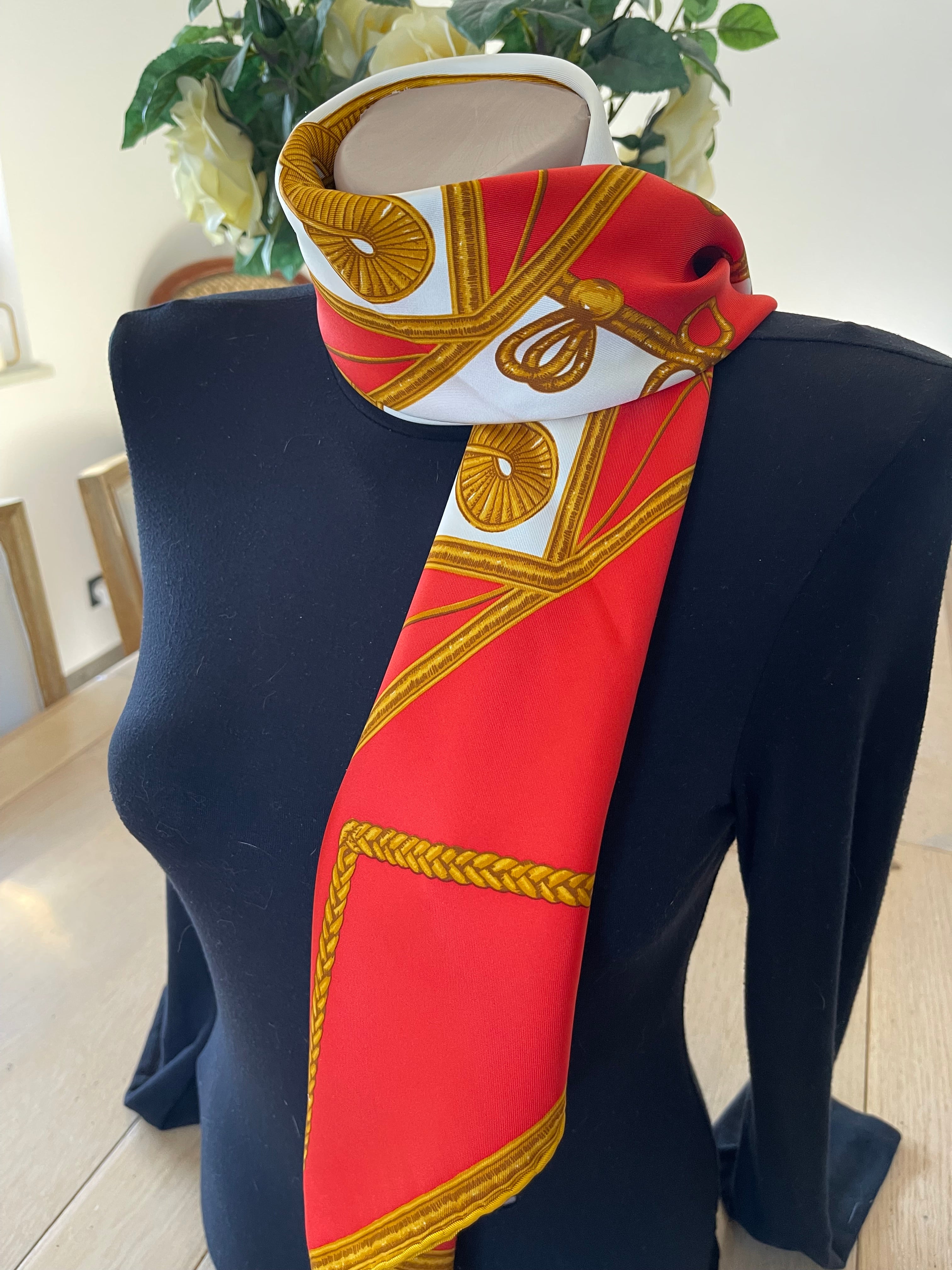 Nina Ricci foulard carré scarf schal sjaal seide silk soie