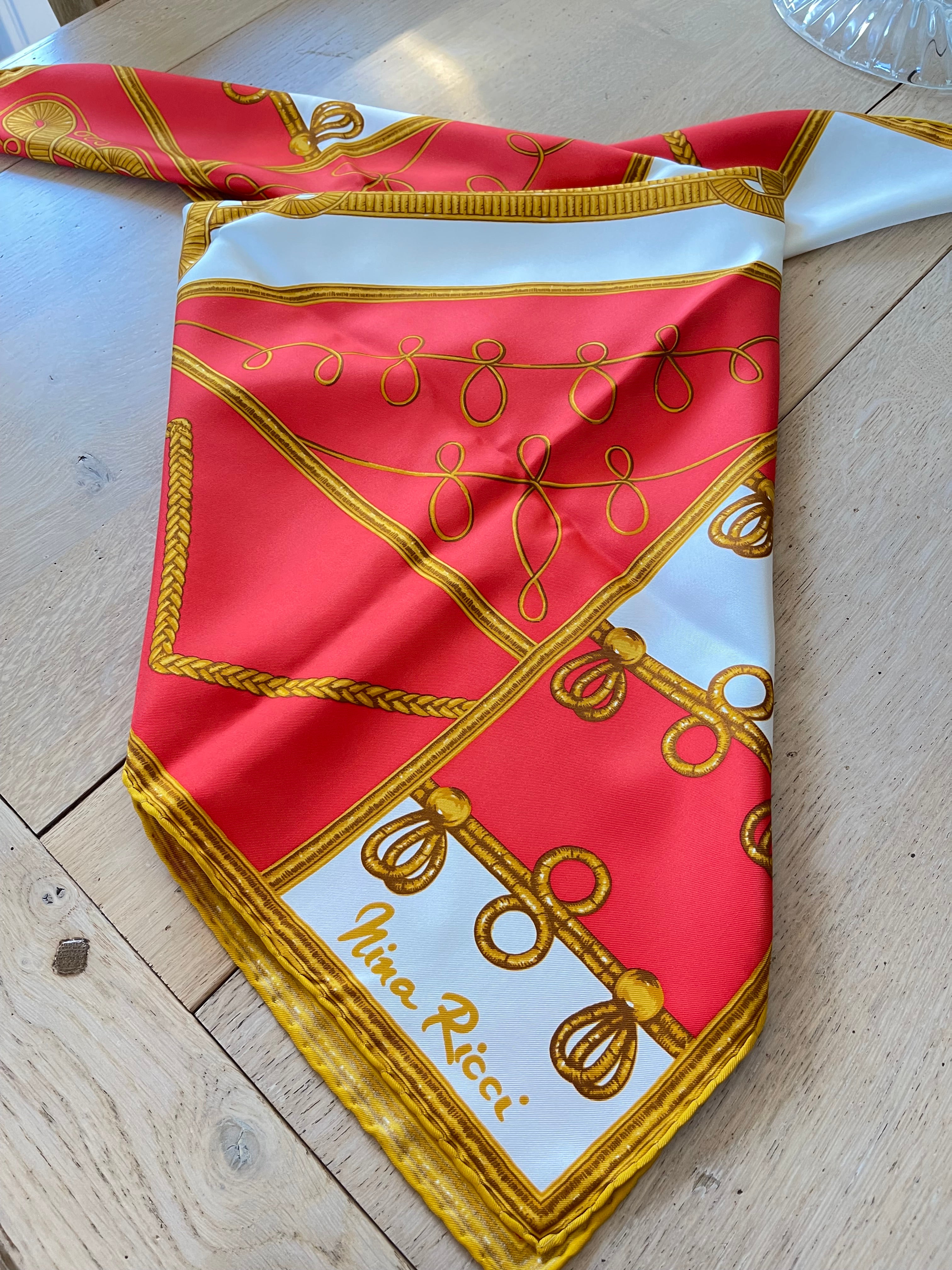 Nina Ricci foulard carré scarf schal sjaal seide silk soie