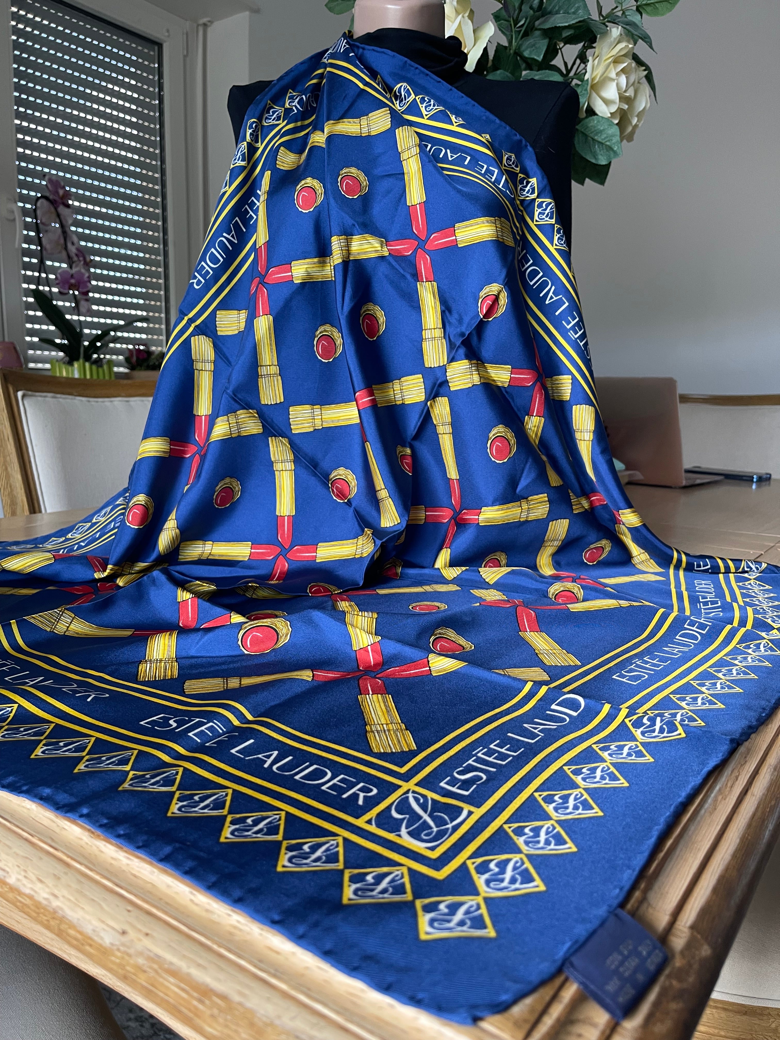 ESTEE LAUDER carré foulard scarf schal sjaal seide silk soie
