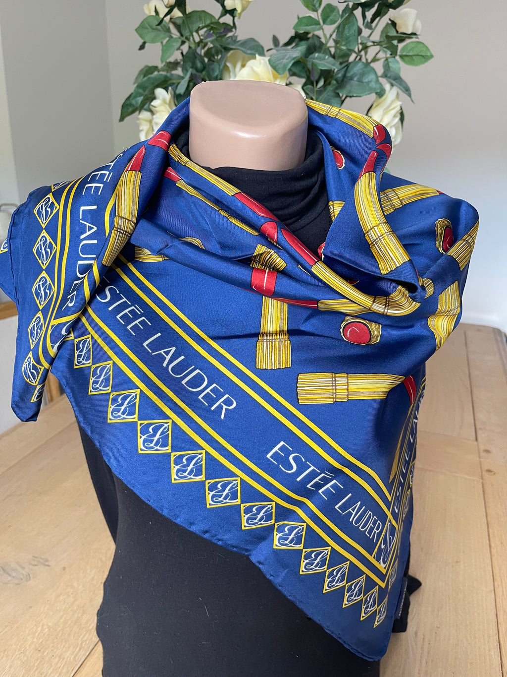ESTEE LAUDER carré foulard scarf schal sjaal seide silk soie