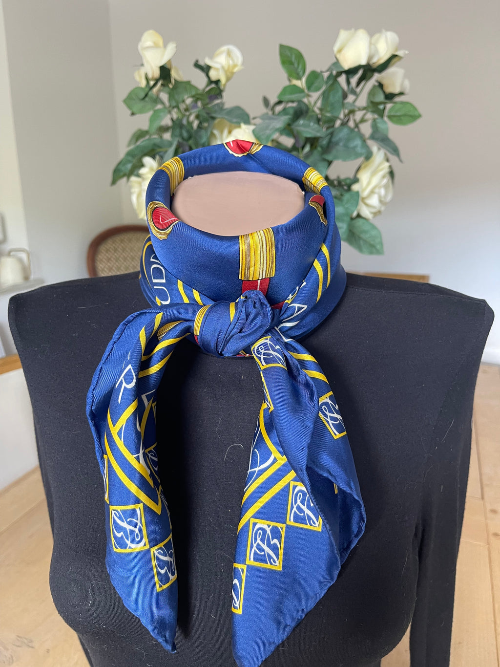 ESTEE LAUDER carré foulard scarf schal sjaal seide silk soie