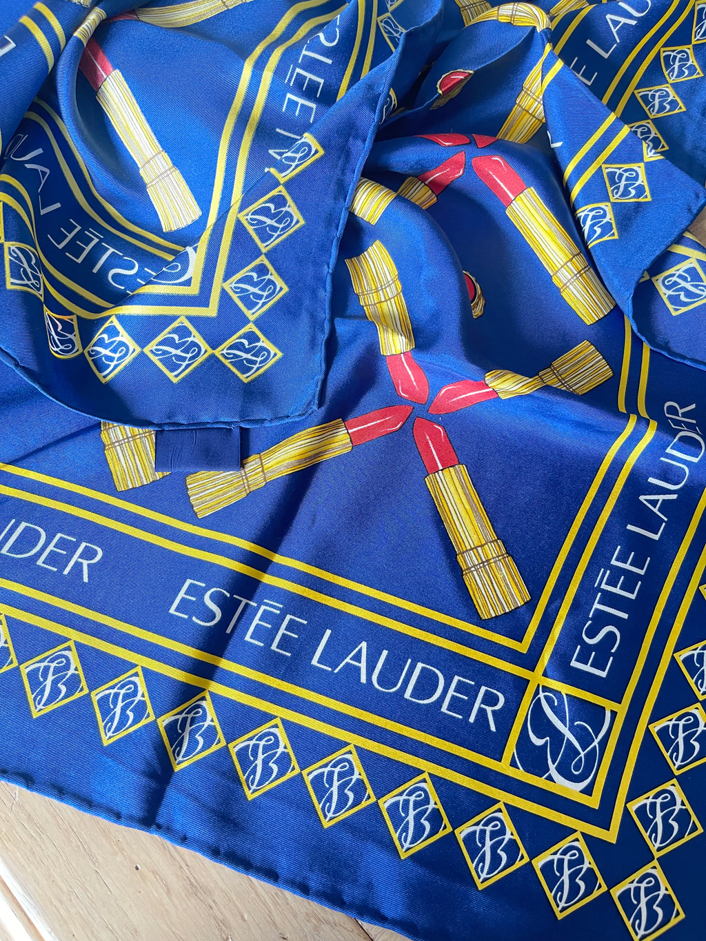 ESTEE LAUDER carré foulard scarf schal sjaal seide silk soie