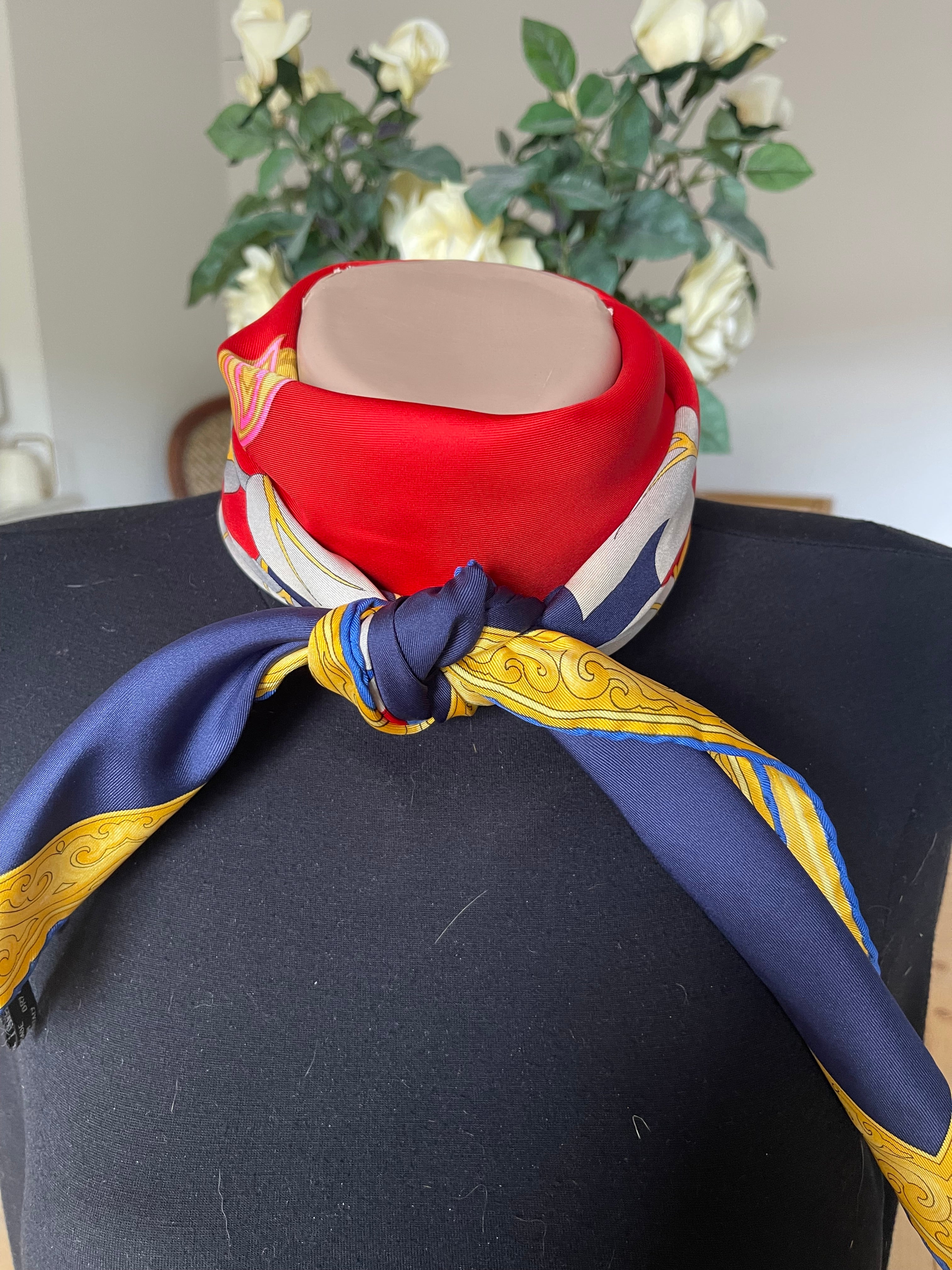 LEONARD carré foulard scarf schal sjaal seide silk soie