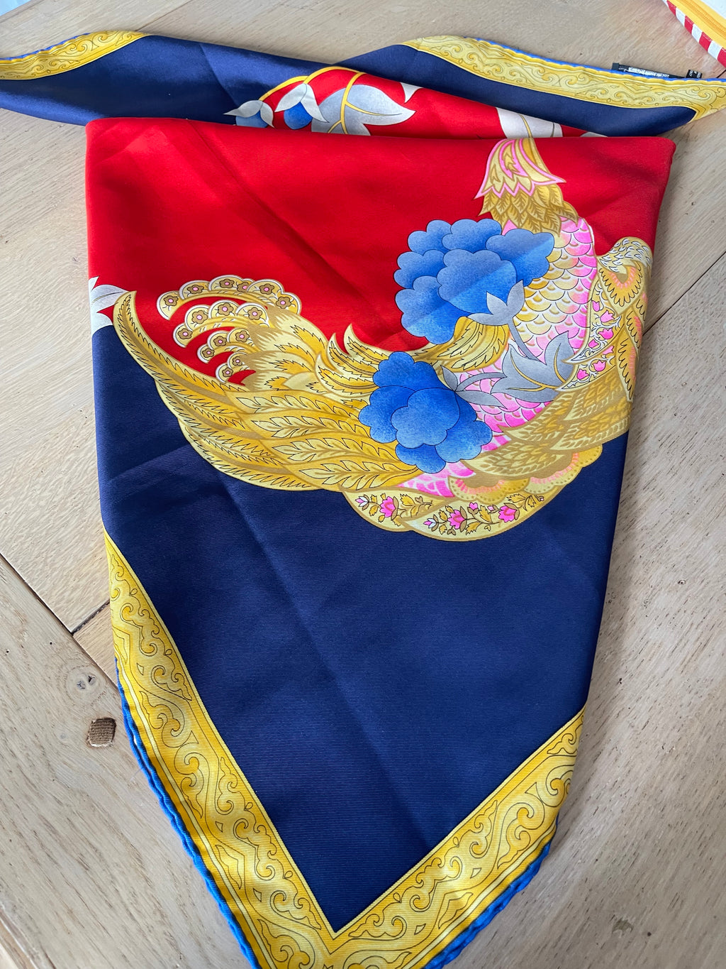 LEONARD carré foulard scarf schal sjaal seide silk soie