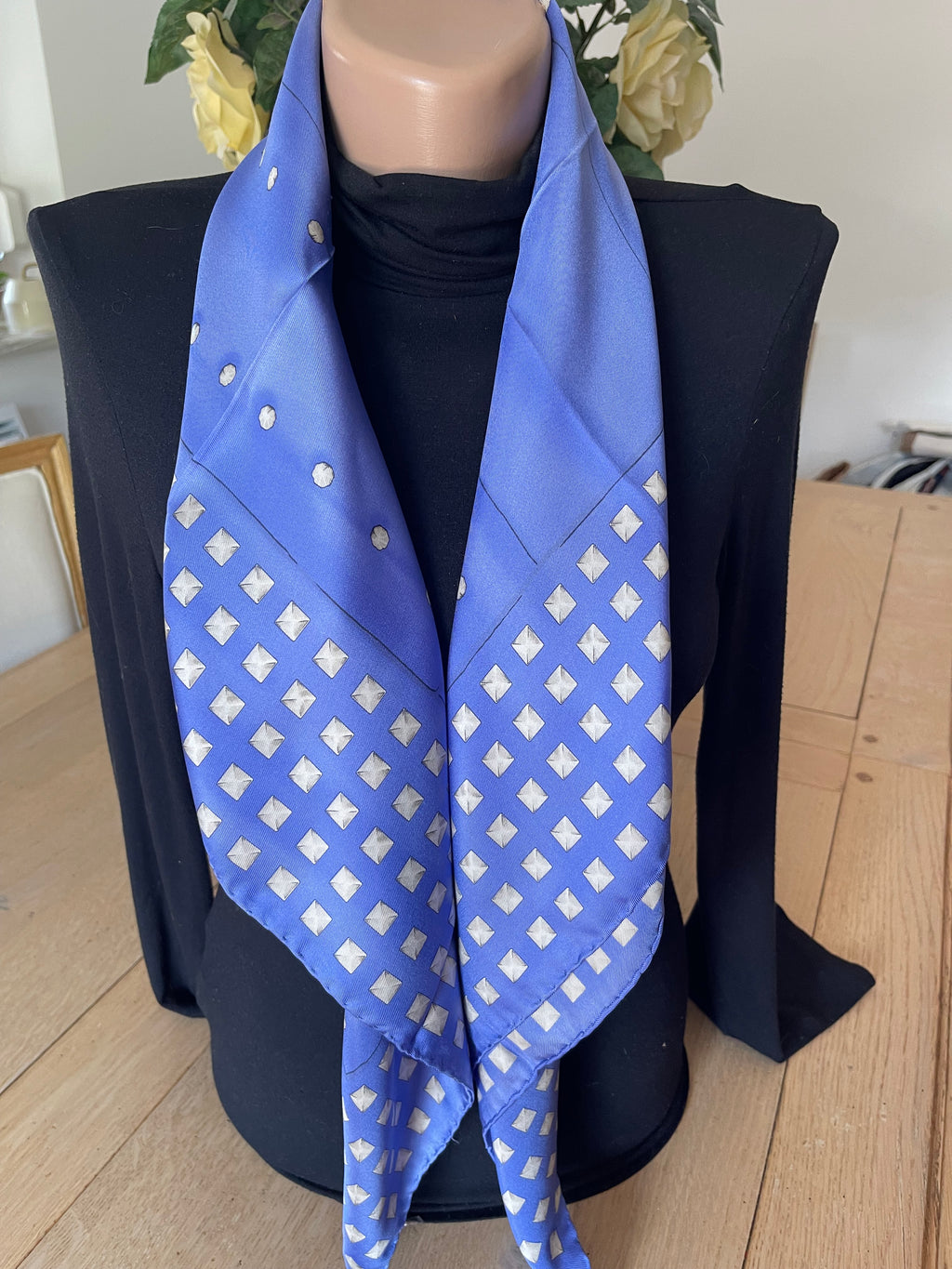 Victorio & Lucchino carré foulard schal sjaal scarf seiden silk soie