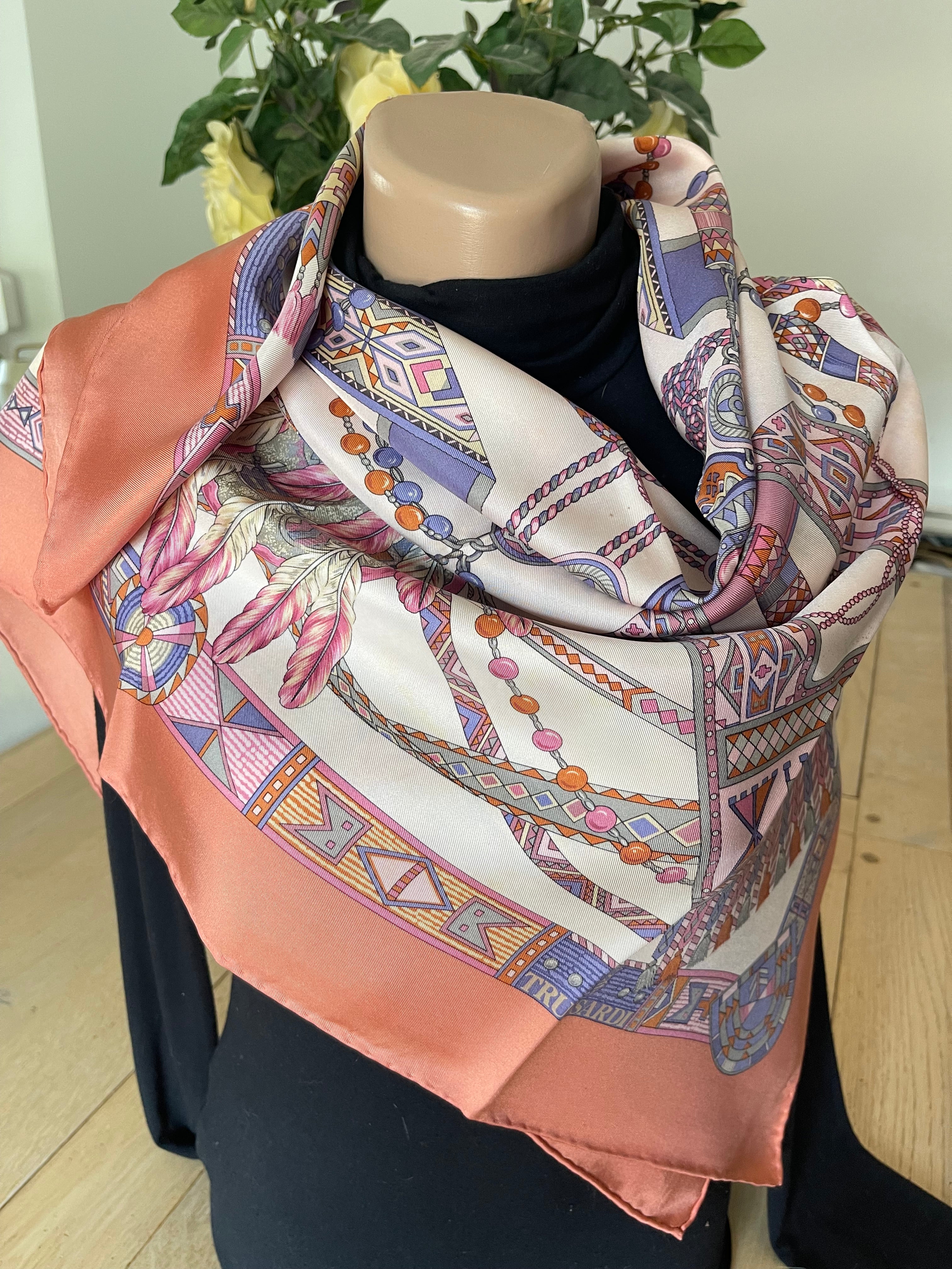 TRUSSARDI carré foulard scarf schal sjaal seide soie silk