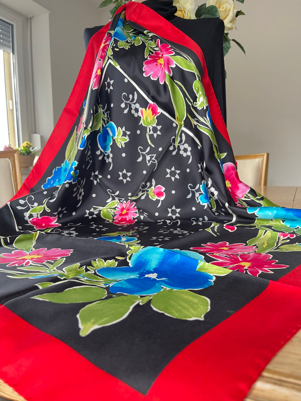 MONTANA foulard carré scarf schal sjaal seide silk soie