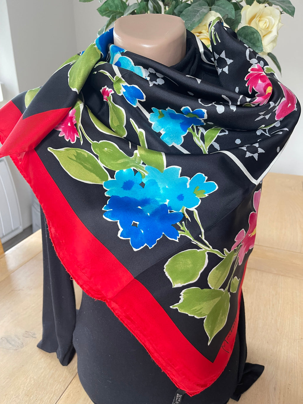 MONTANA foulard carré scarf schal sjaal seide silk soie
