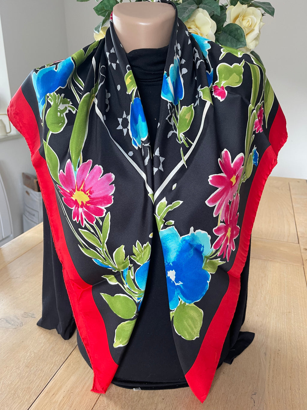 MONTANA foulard carré scarf schal sjaal seide silk soie