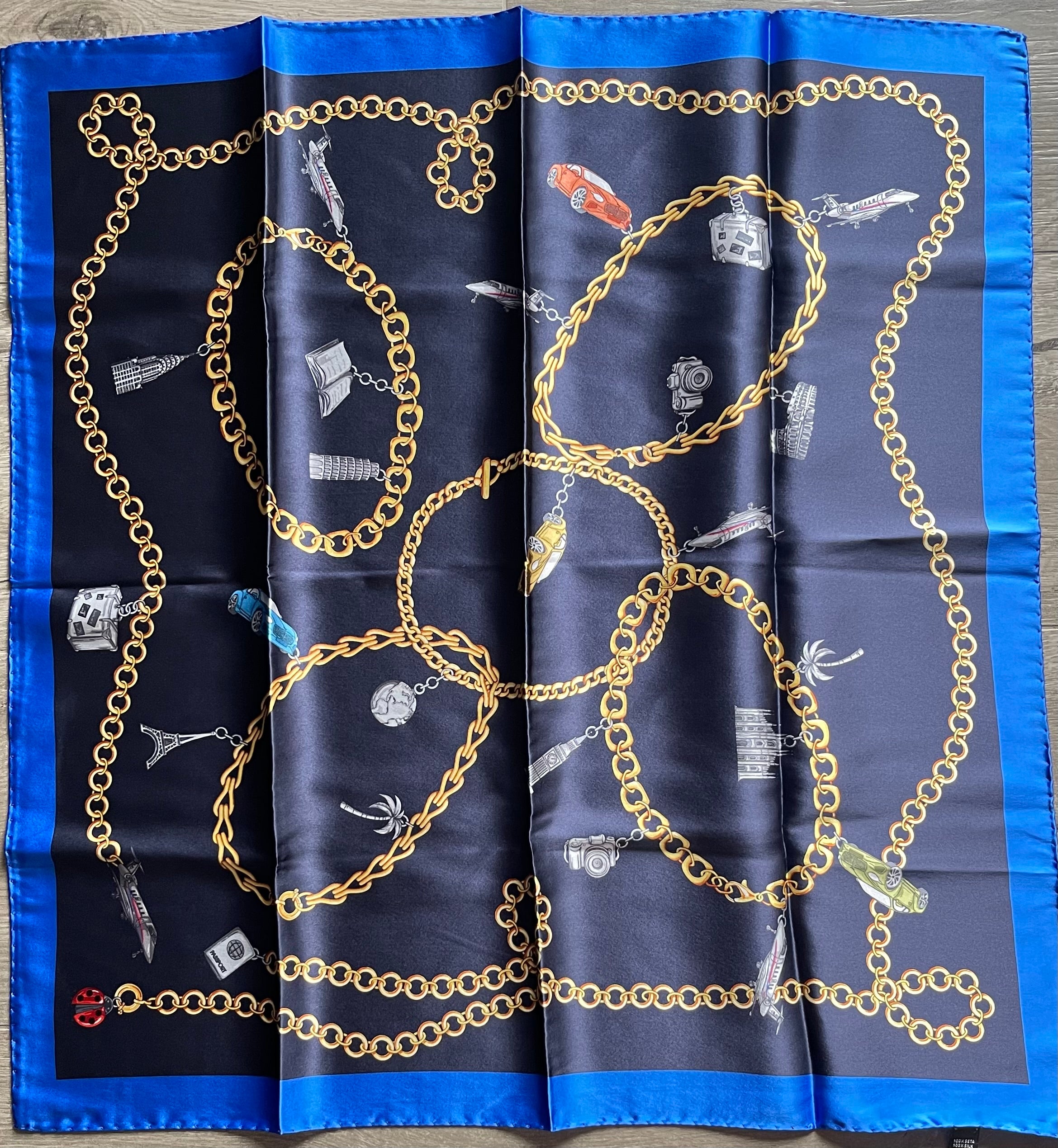 Silk scarf made in Italy scarf schal sjaal seide soie silk