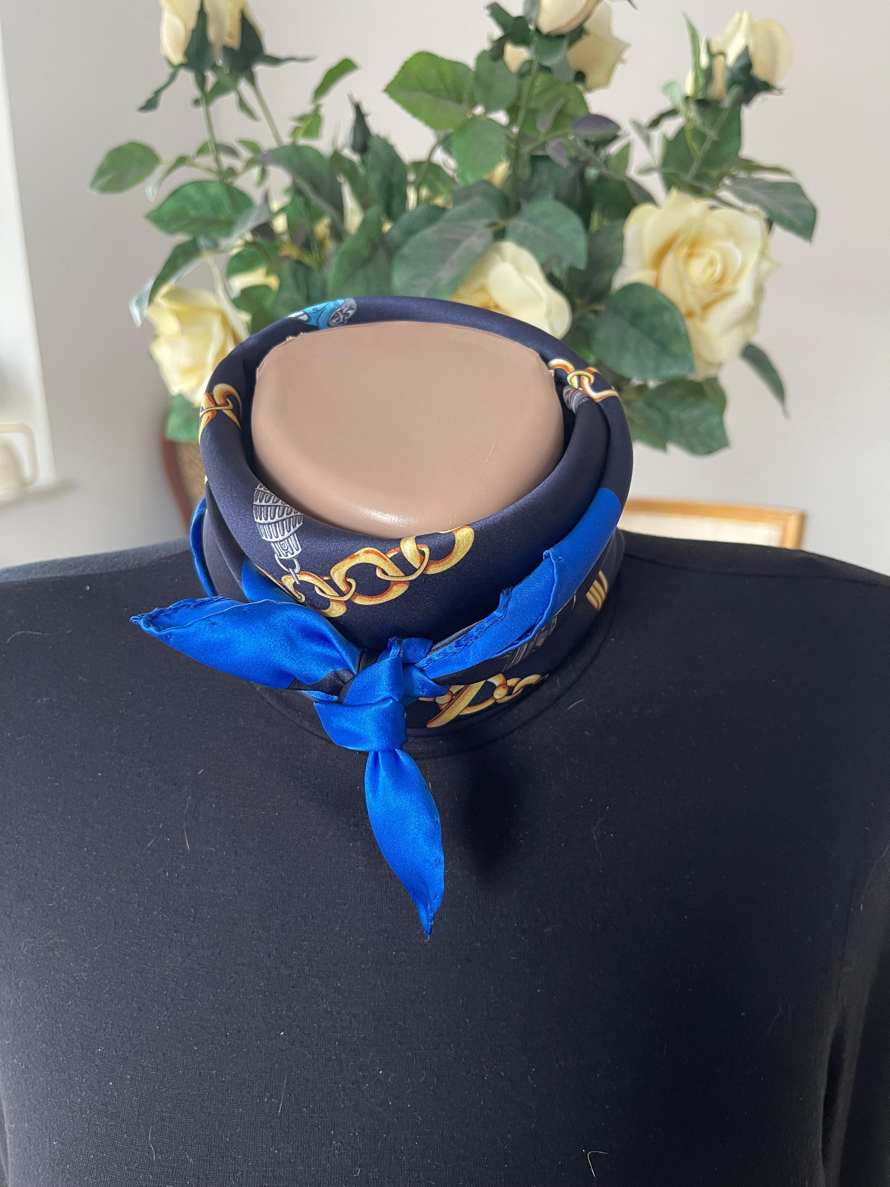 Silk scarf made in Italy scarf schal sjaal seide soie silk