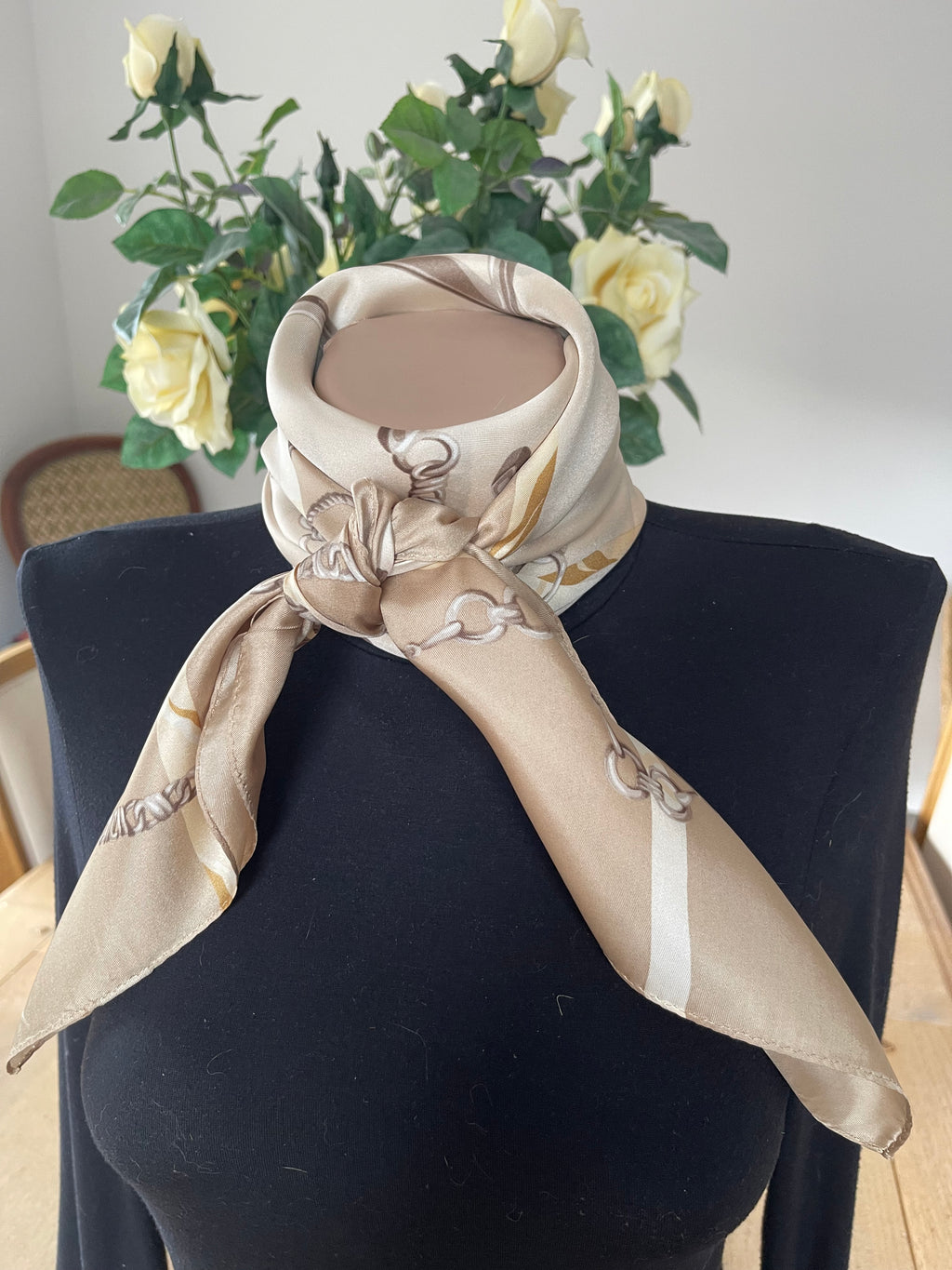 Yves Saint Laurent carré foulard schal sjaal seide silk soie