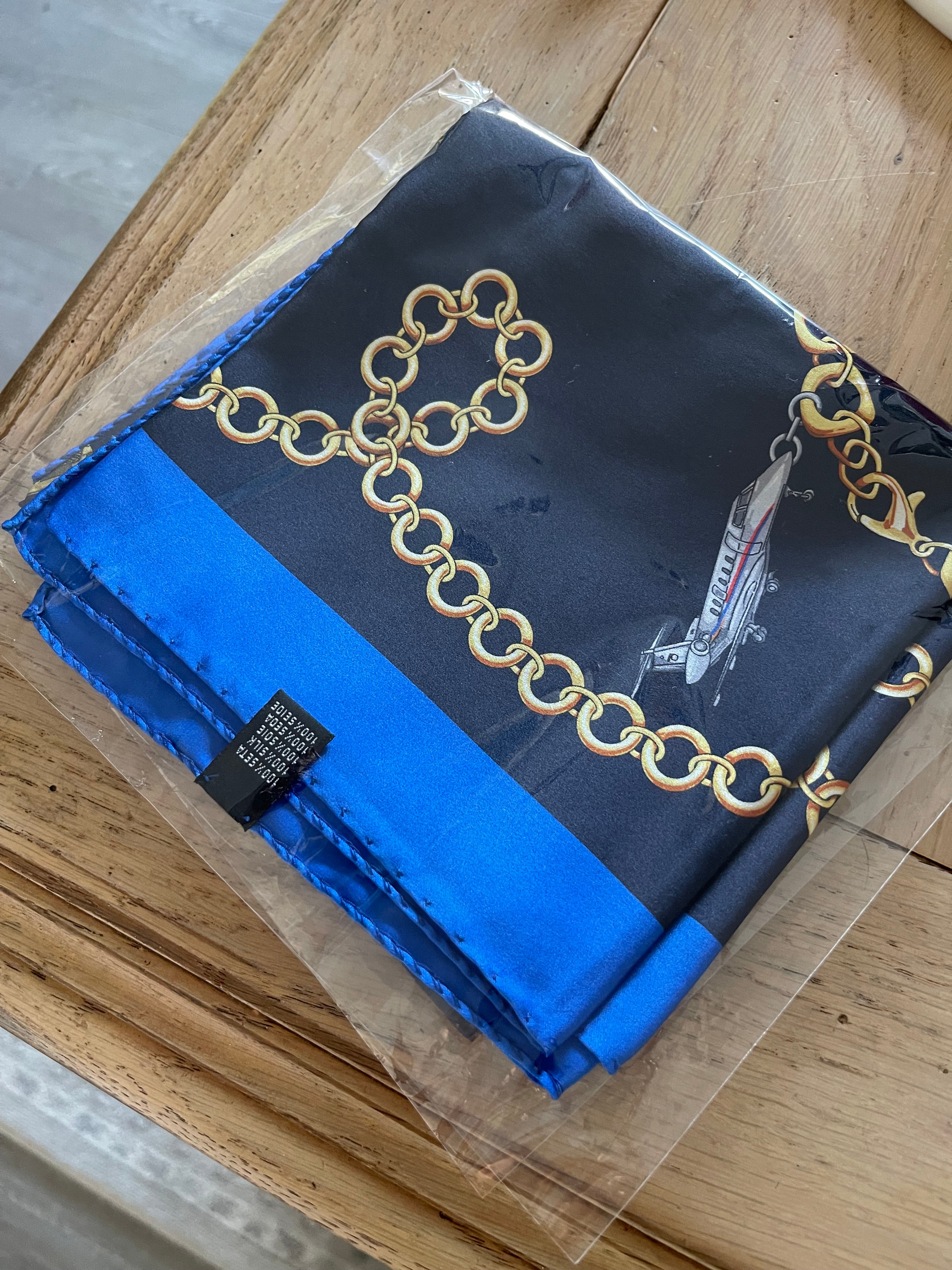Silk scarf made in Italy scarf schal sjaal seide soie silk