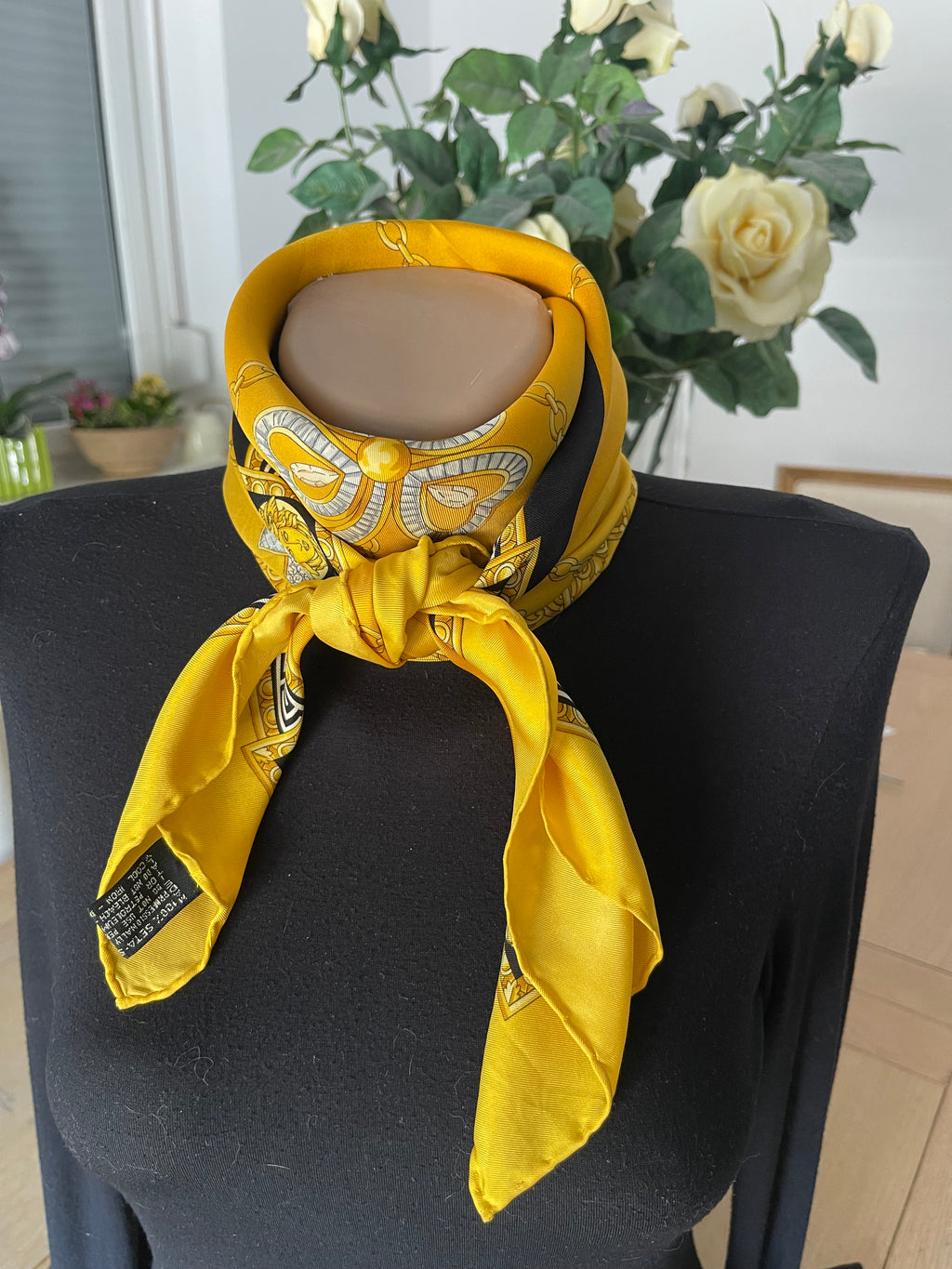 VESACE carré scarf schal sjaal seide silk soie