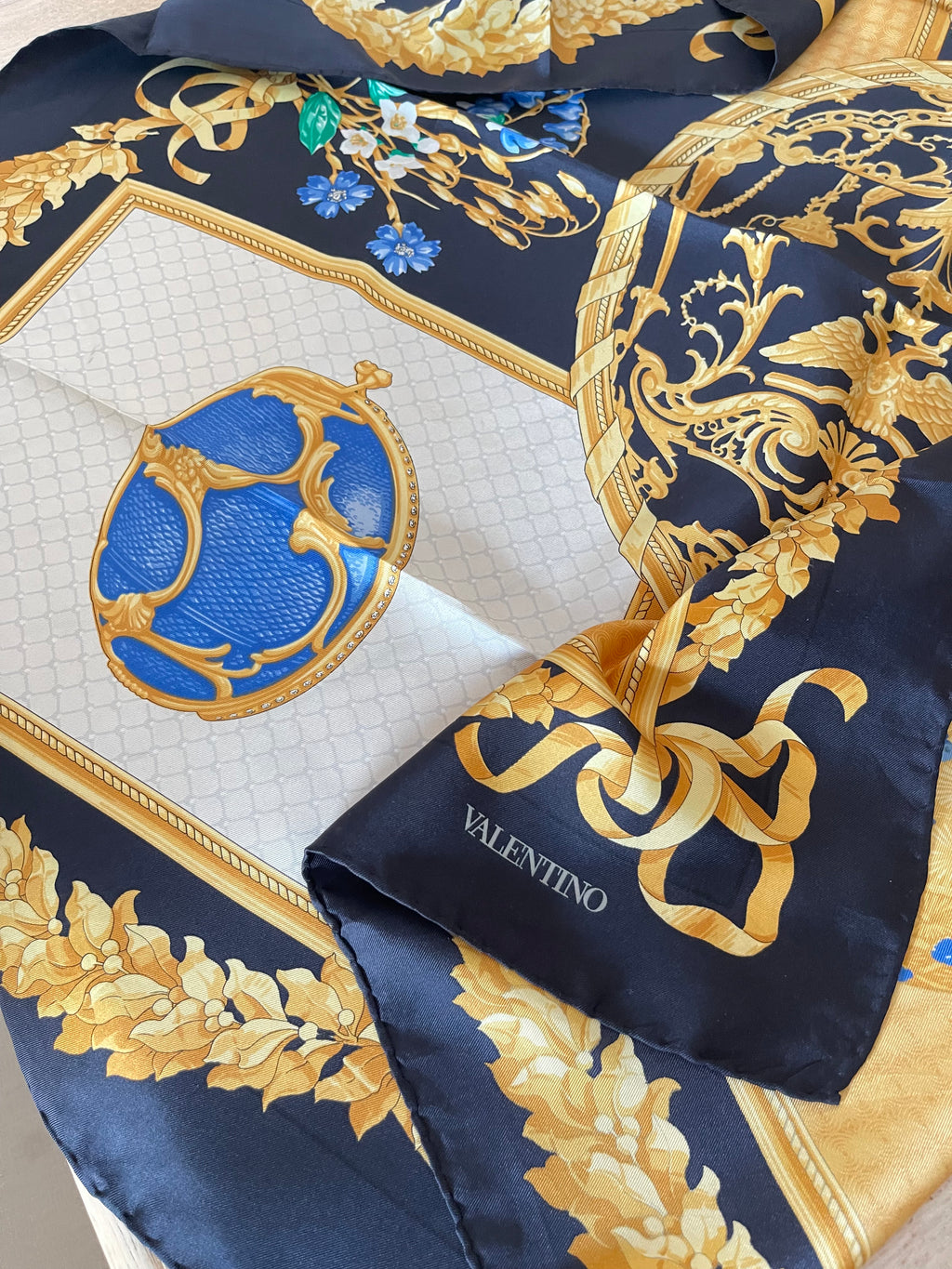 VALENTINO carré foulard schal scarf sjaal seide silk soie