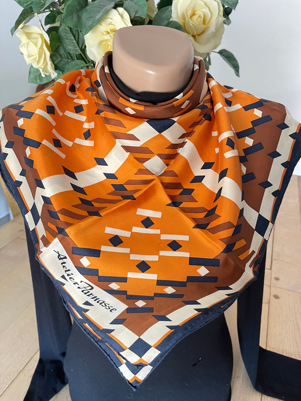 Atelier PARNASSE carré foulard scarf schal seide silk soie