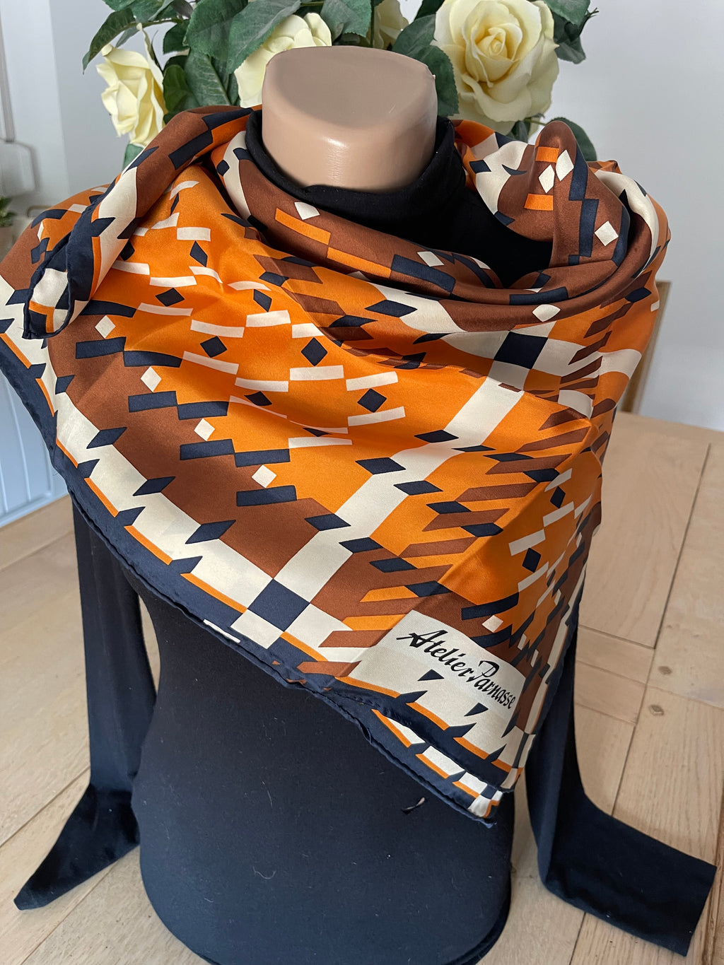 Atelier PARNASSE carré foulard scarf schal seide silk soie